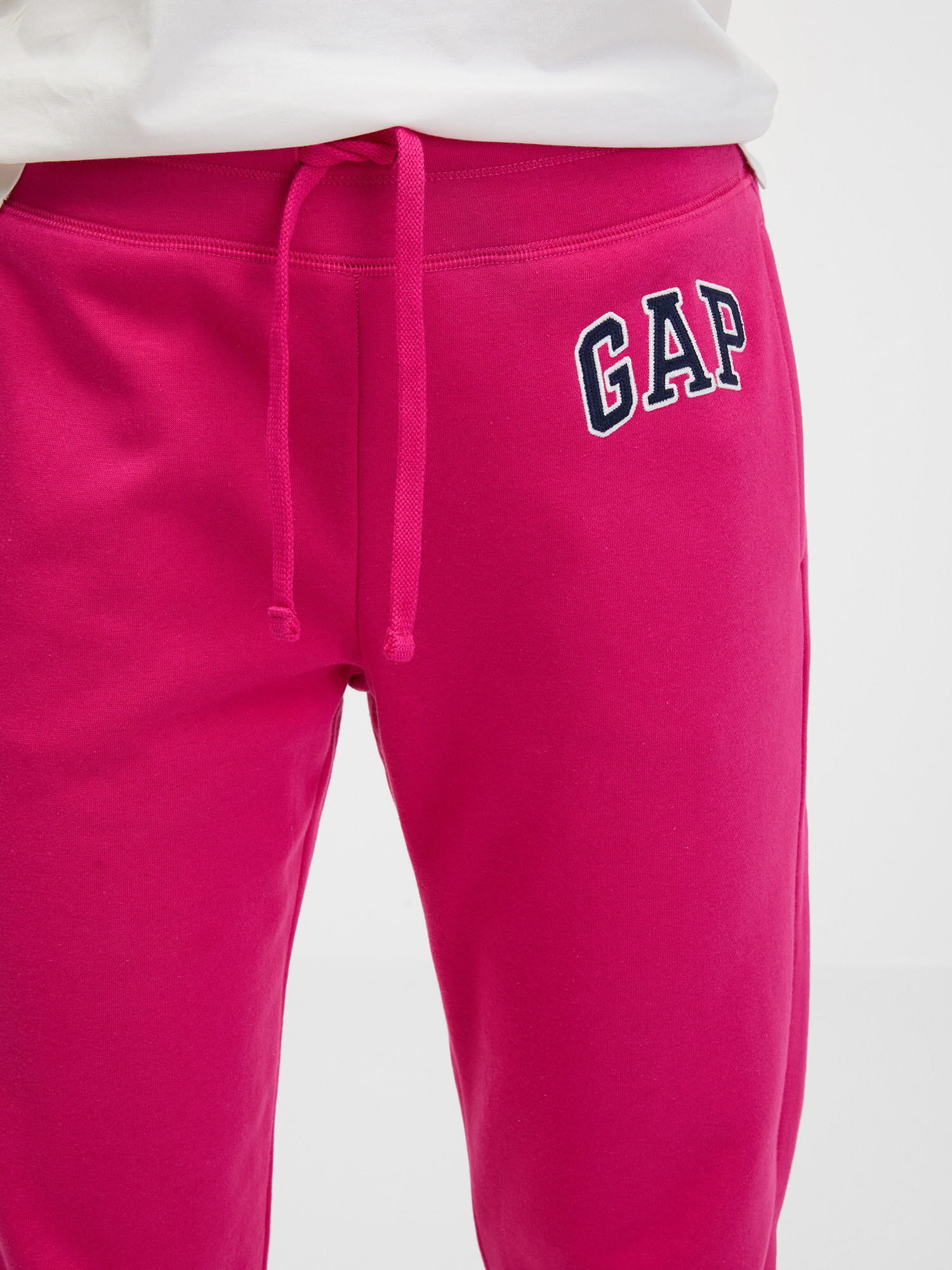 Pantaloni sport pentru femei GAP - roz inchis