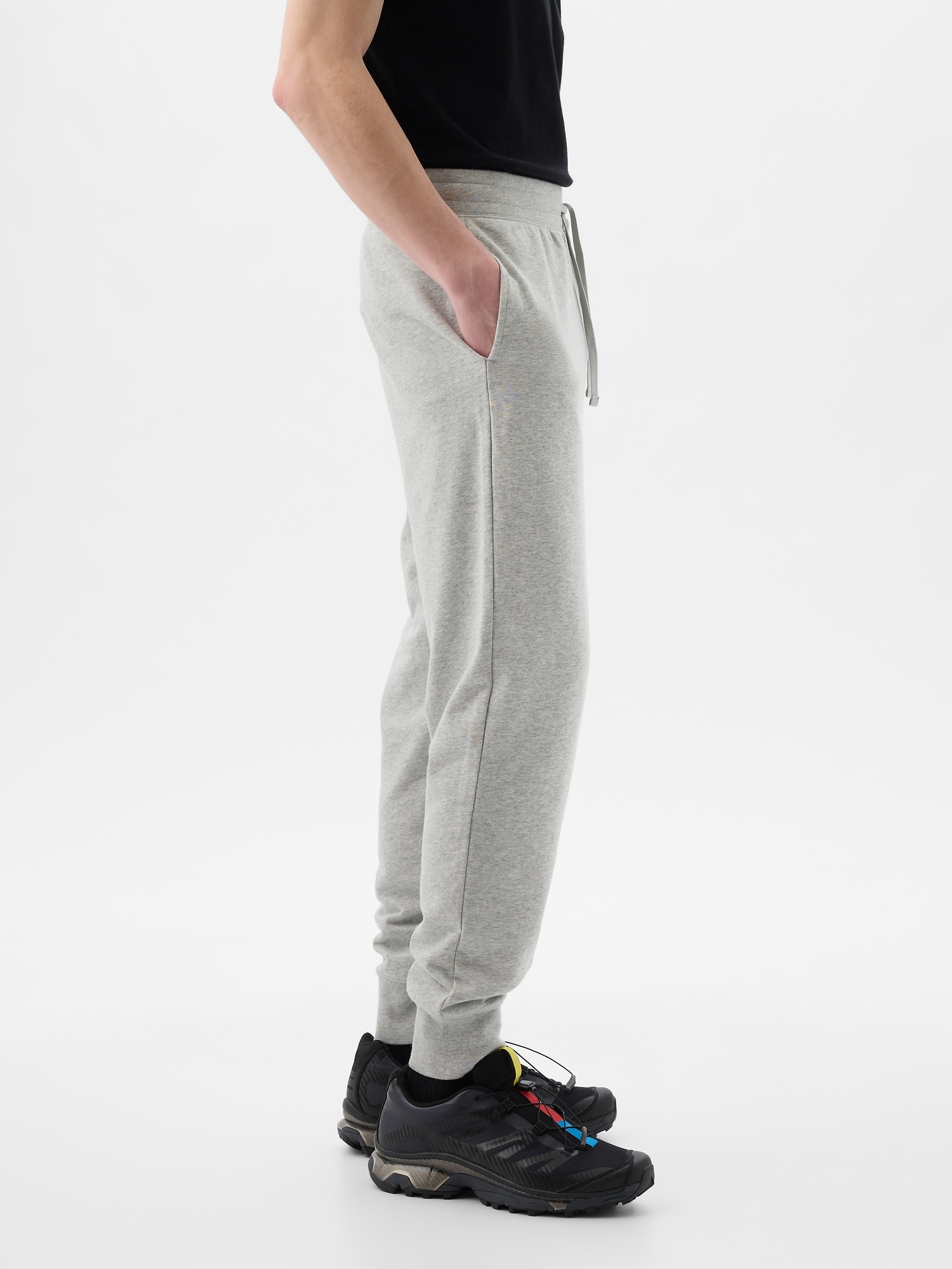 Pantaloni scurti, pantaloni basic pentru barbati GAP - gri deschis