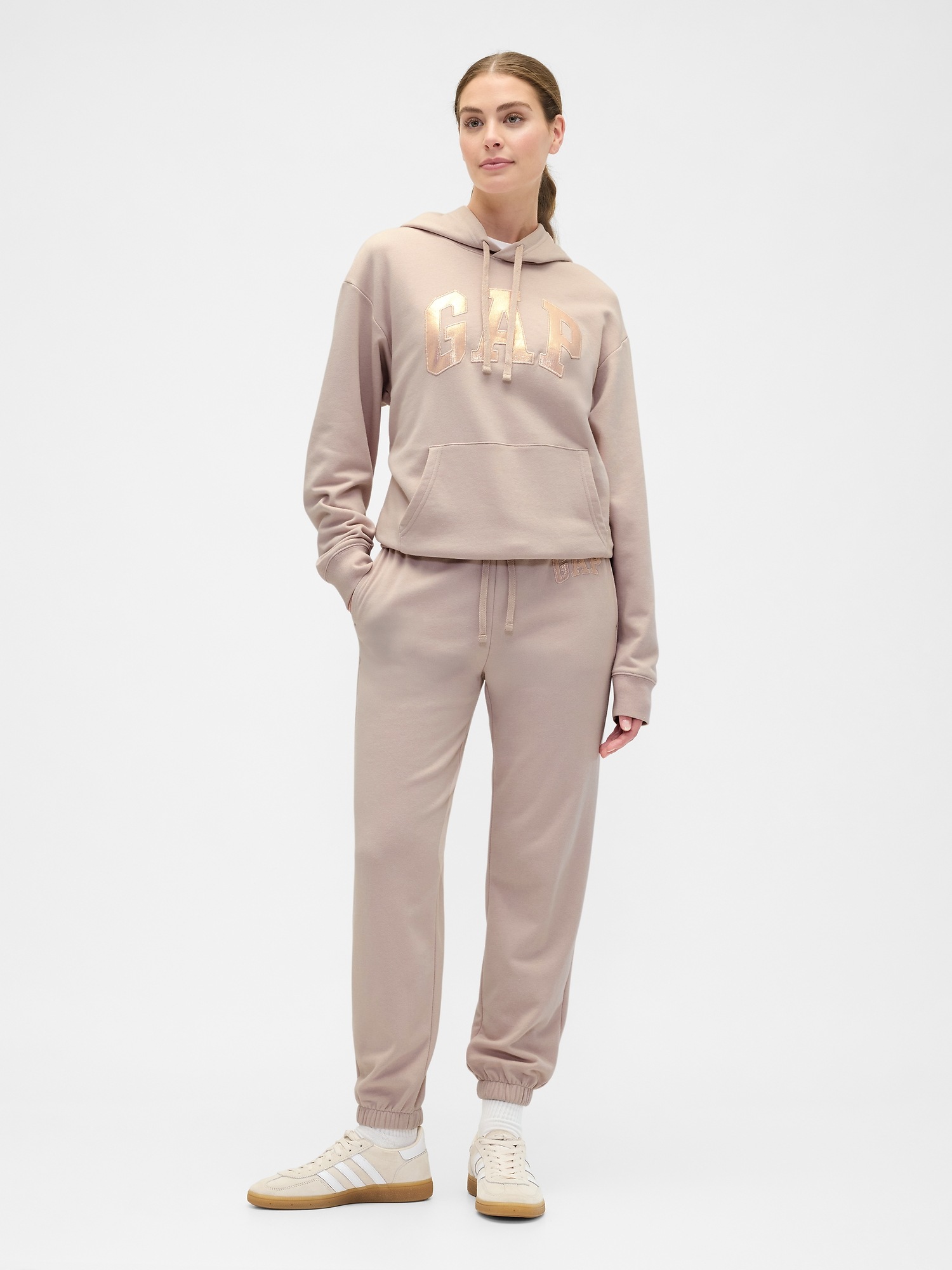 GAP Sweatpants with logo - Women&#039;s