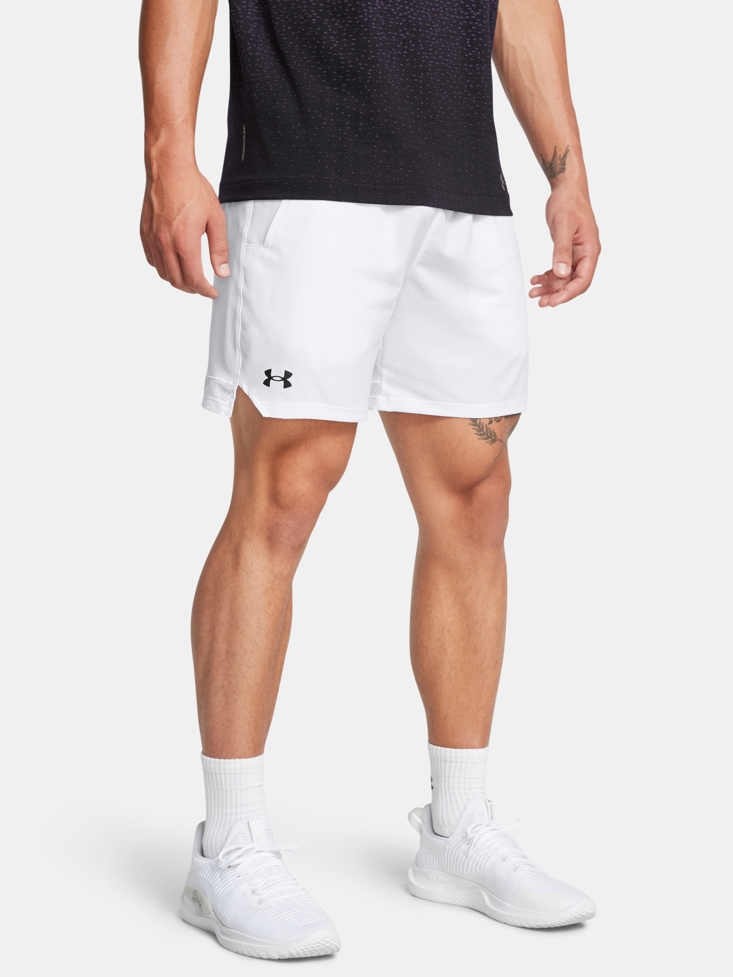 Under Armour Mens Shorts UA Vanish Woven 6in Shorts - Men