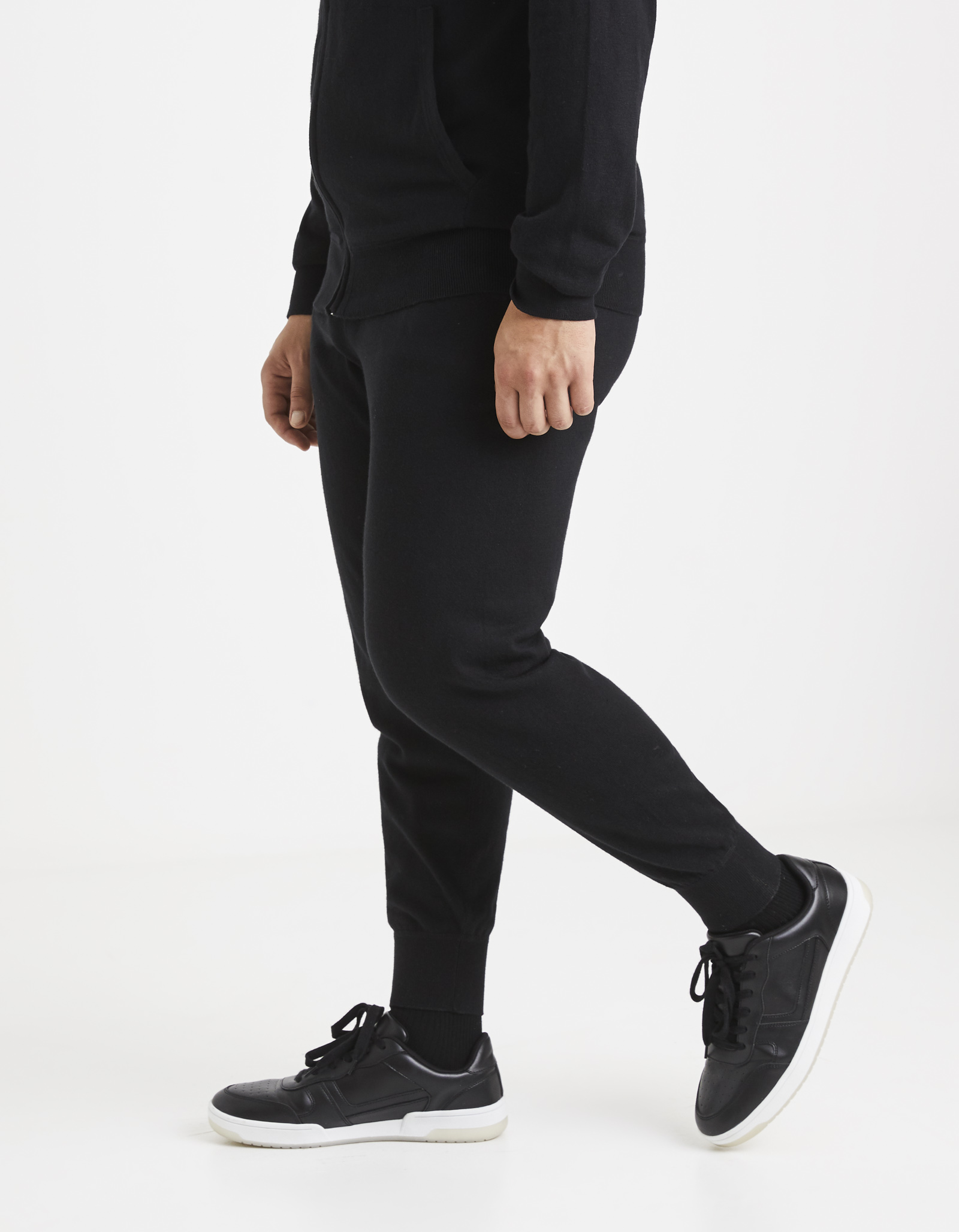 Pantaloni casual pentru barbati Celio - negru