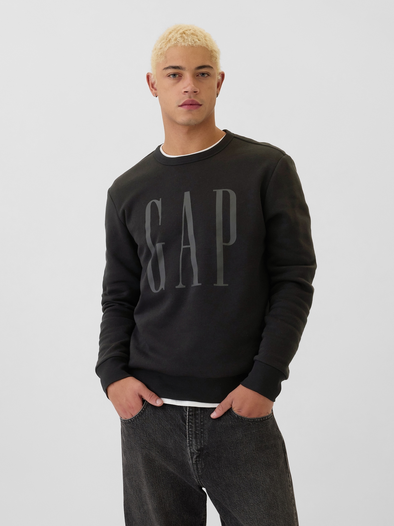 GAP Logo Sweatshirt - Mens