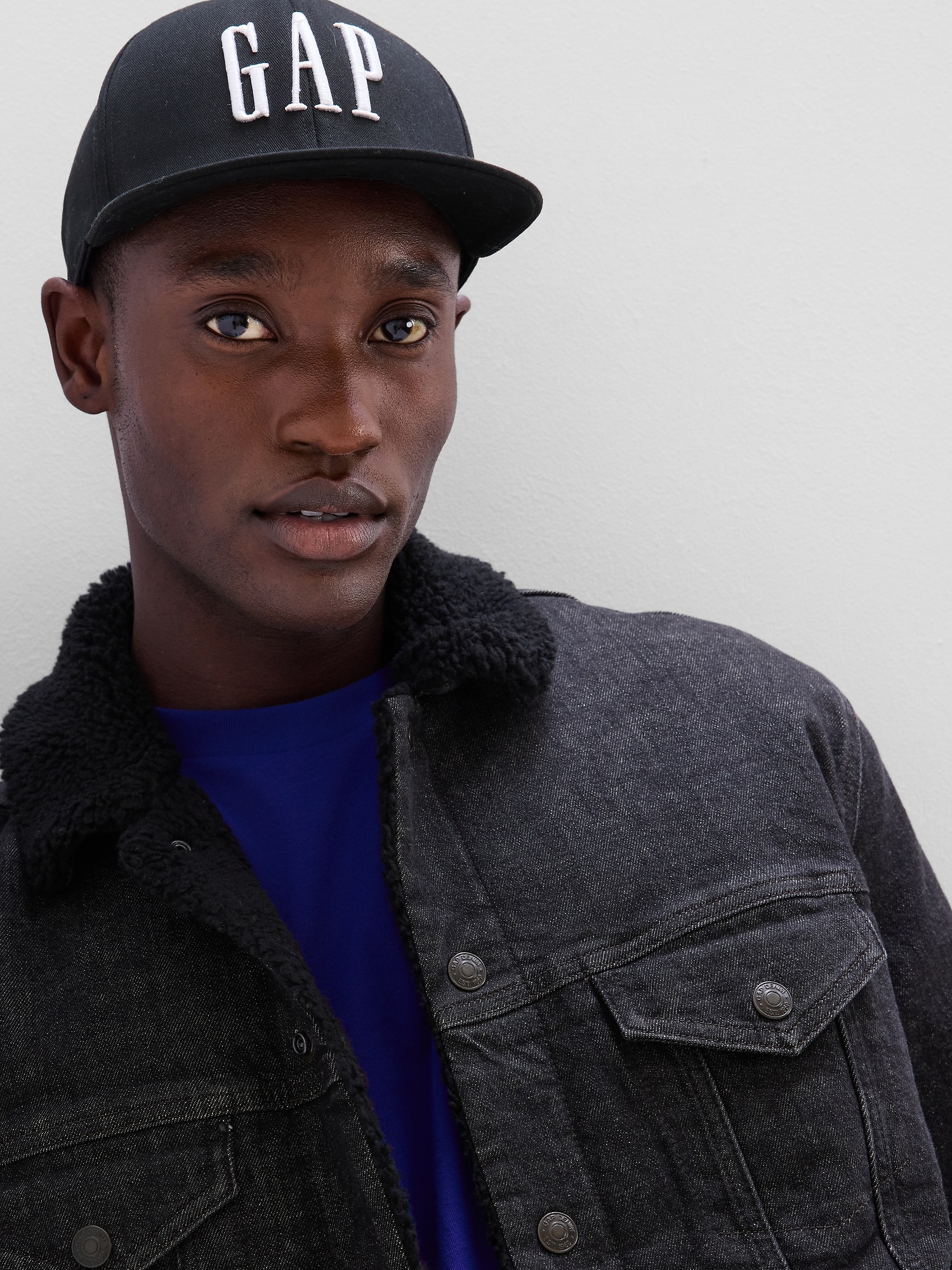 Topuri pentru barbati GAP - albastru inchis