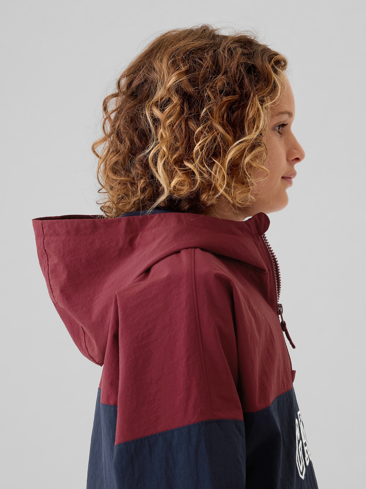 GAP Children&#039;s lightweight jacket anorak - Boys