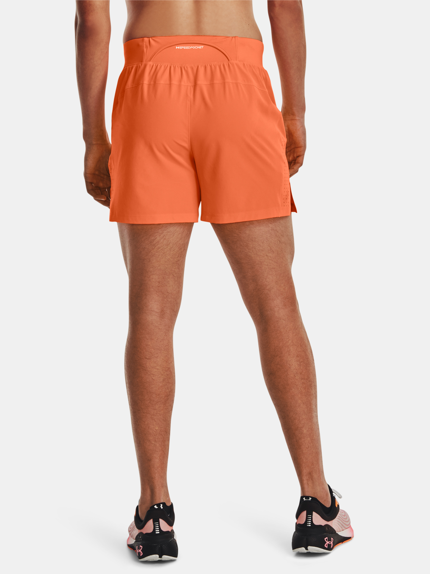 Pantaloni si pantaloni scurti pentru barbati Under Armour - oranj
