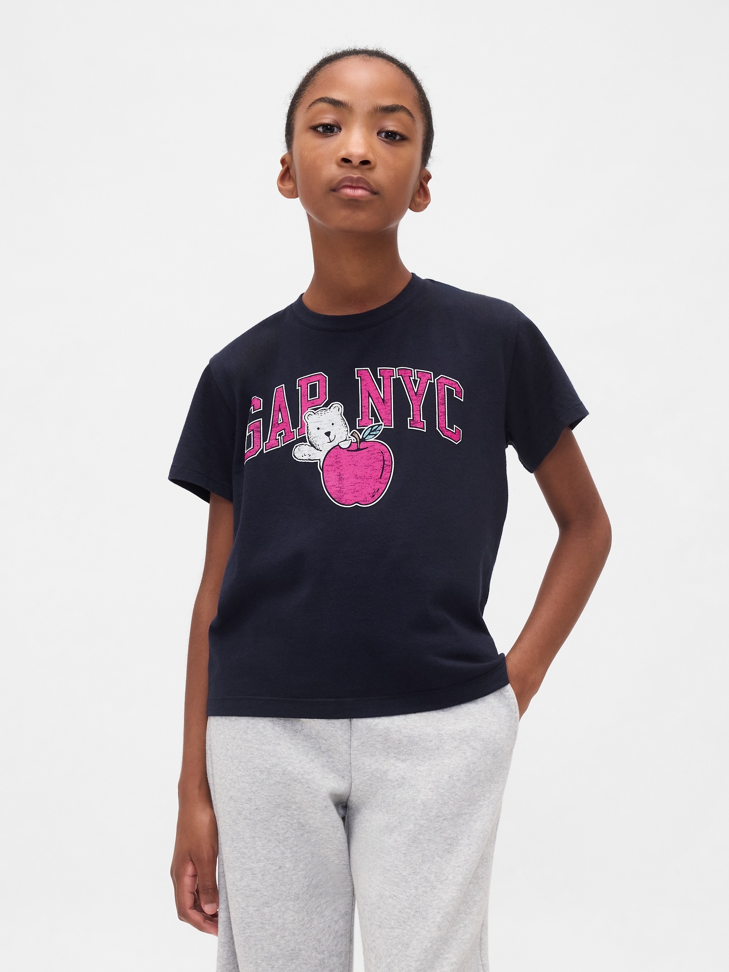 GAP Children's T-shirt - Girls