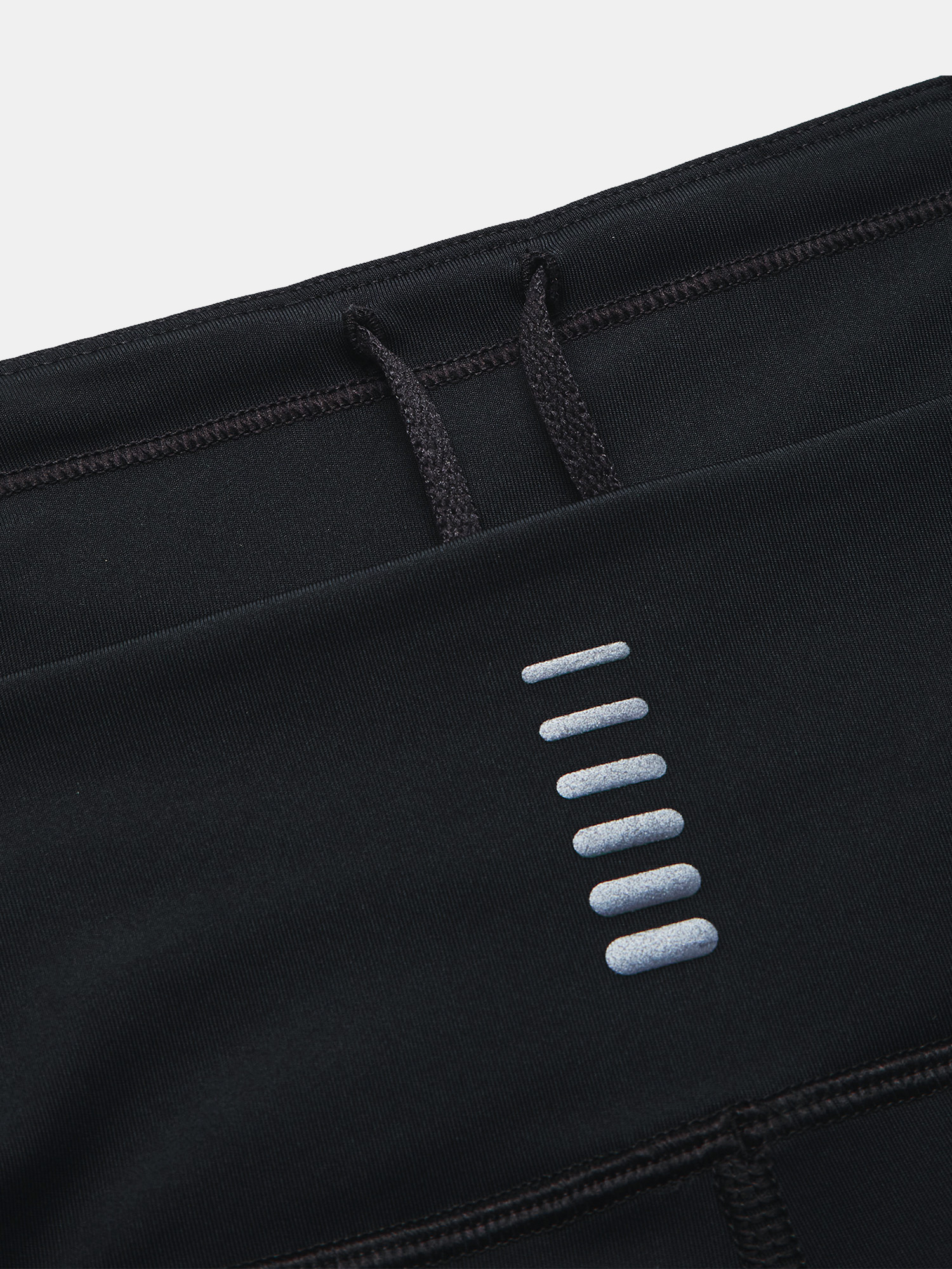 Colanti dama, Under Armour