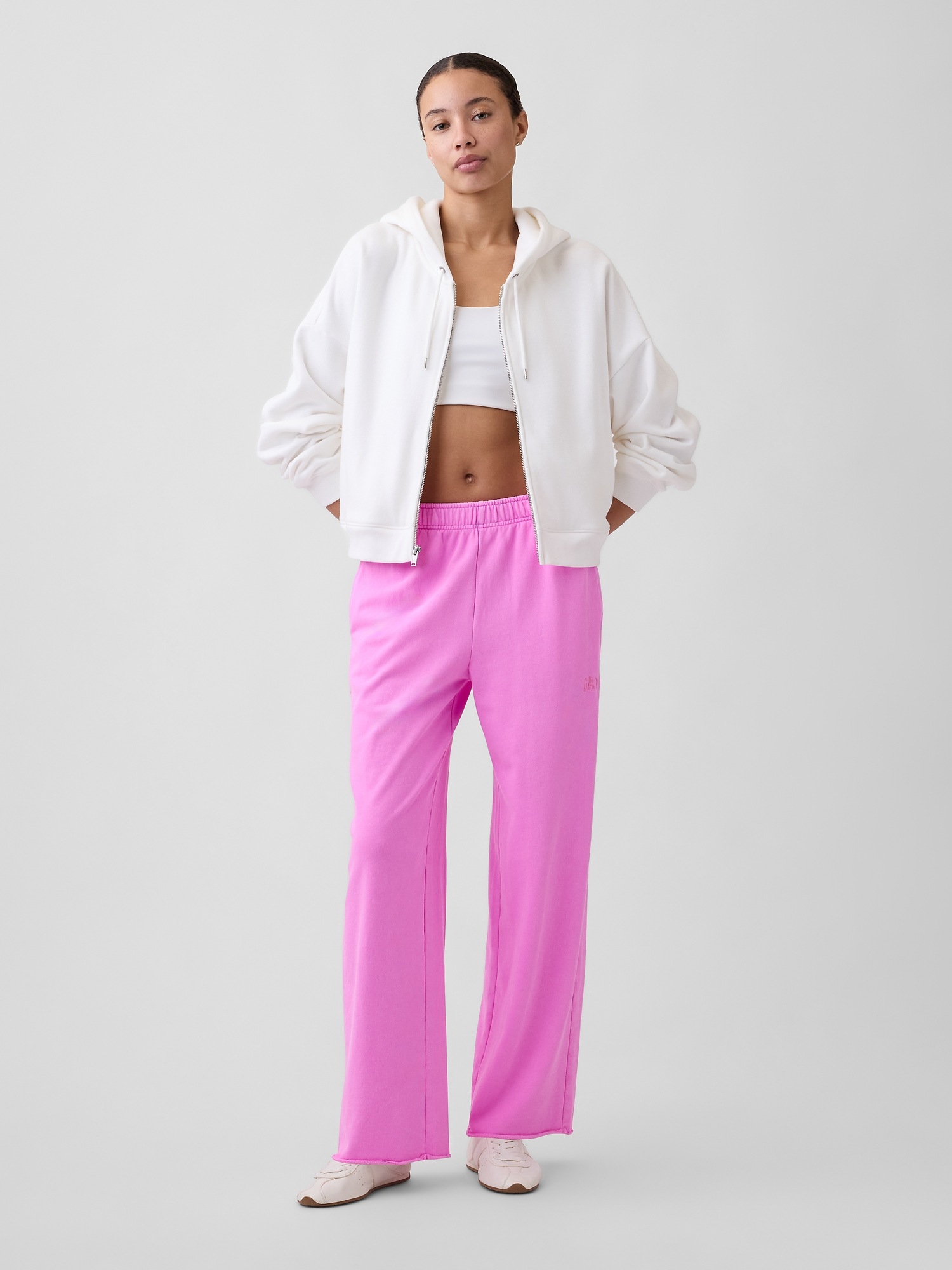 Дамски спортни панталони GAP с лого VintageSoft