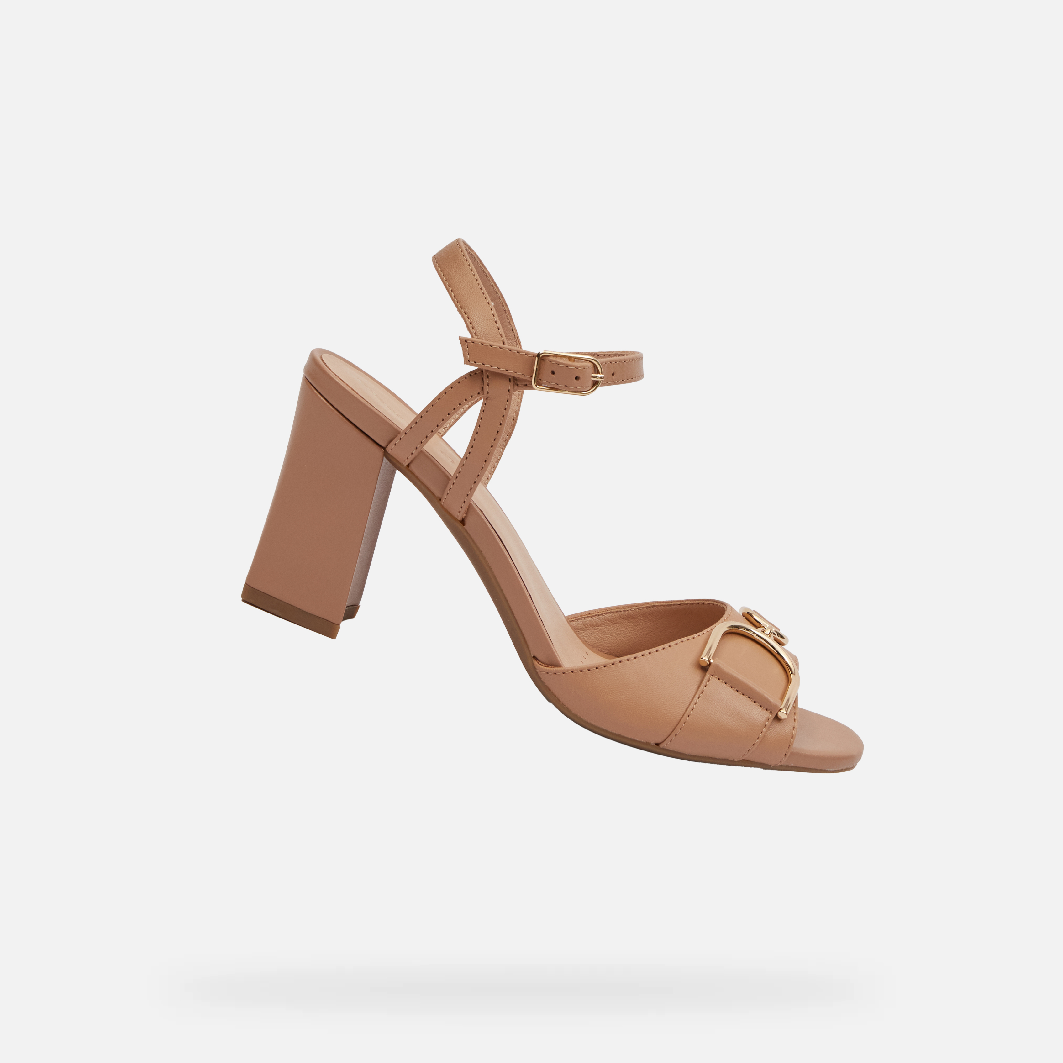 Бежови дамски сандали Geox Neeraklia 80