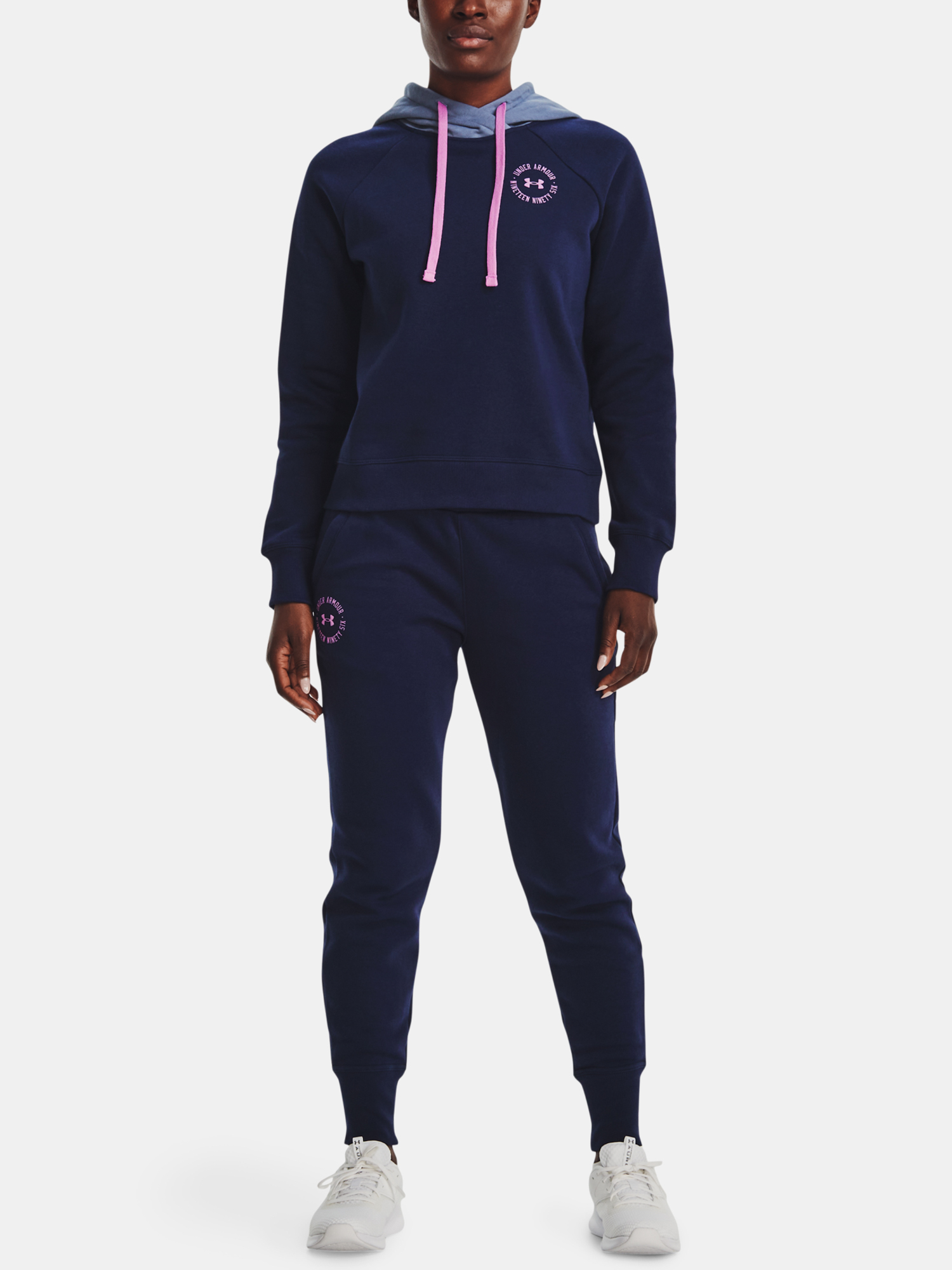 Jachete si tricouri pentru femei Under Armour - albastru inchis, mov