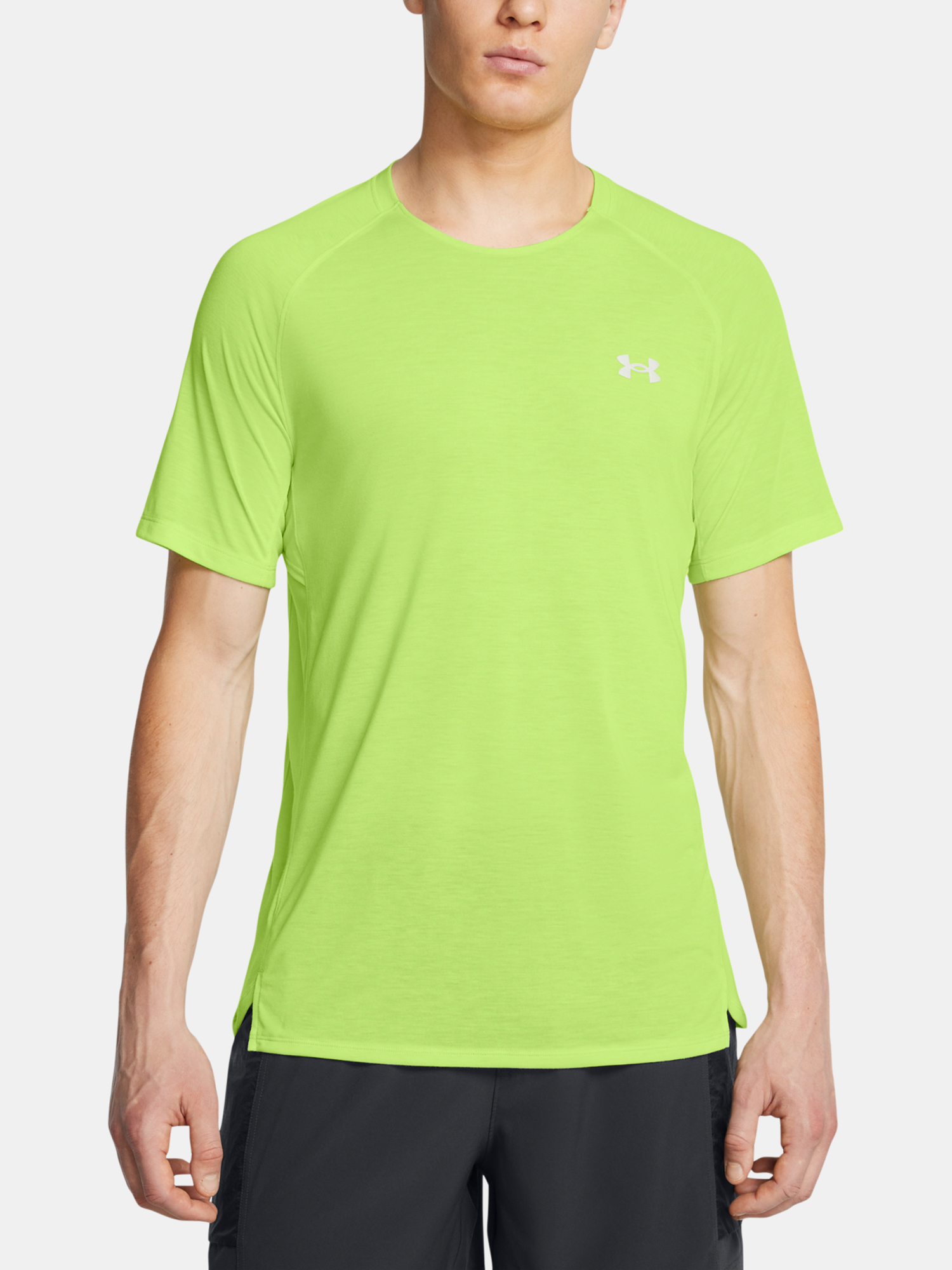 Men's T-shirt Under Armour UA TRAIL RUN SHORTSLEEVE-GRN - Men's