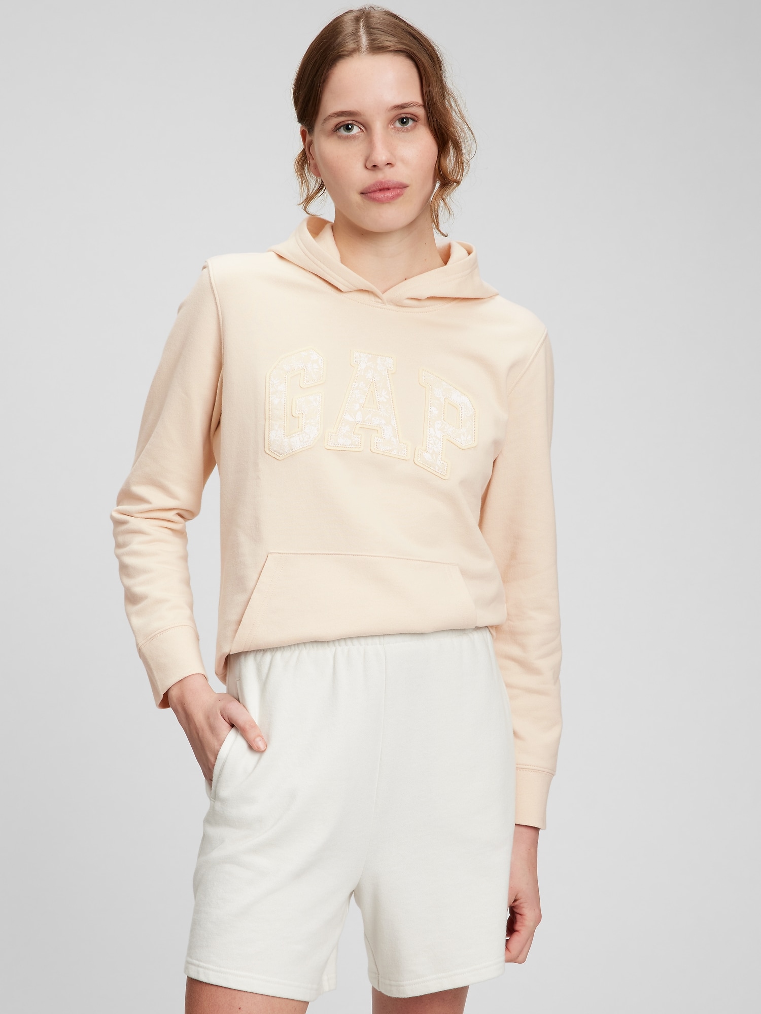 GAP Hoodie Logo Hoodie - Women