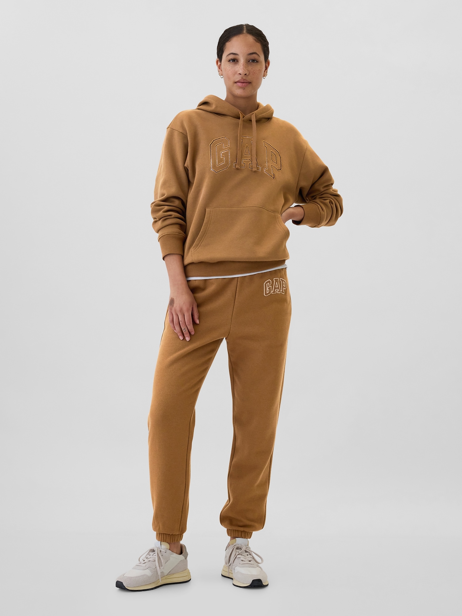GAP Hoodie - Women