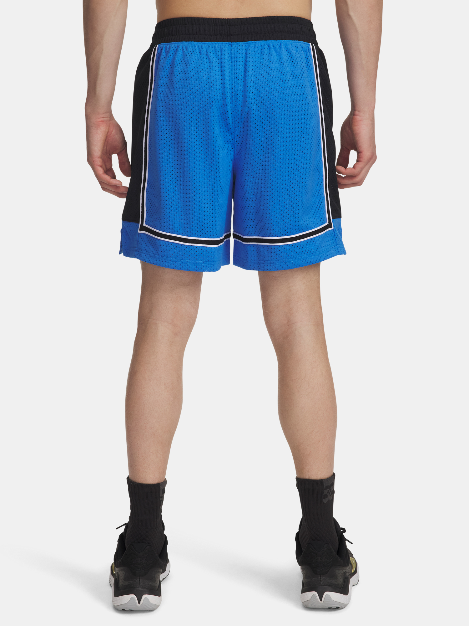 Pantaloni scurți Under Armour UA Zone Pro 7in Mesh pentru bărbați