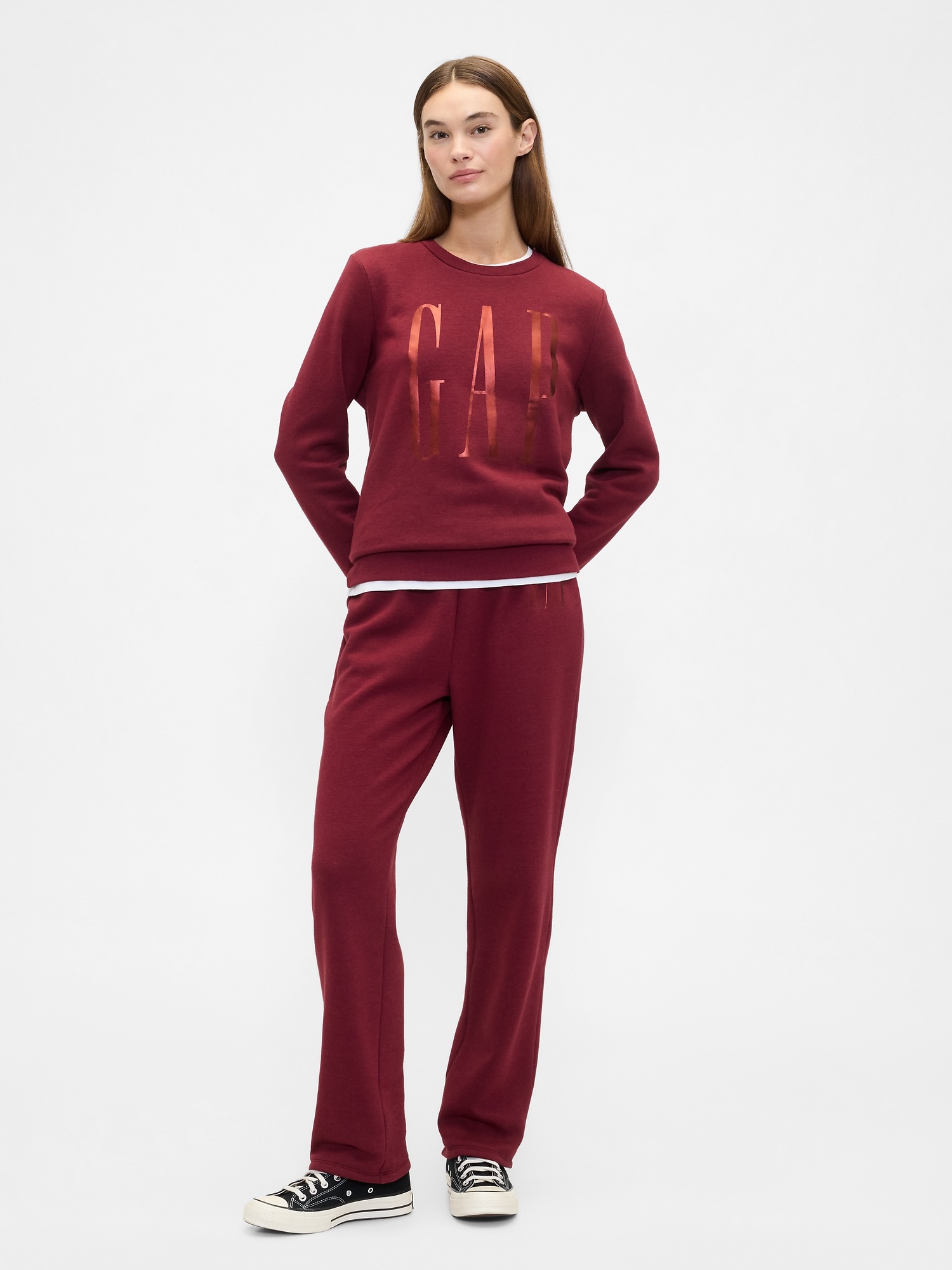 GAP Sweatpants with logo - Women's
