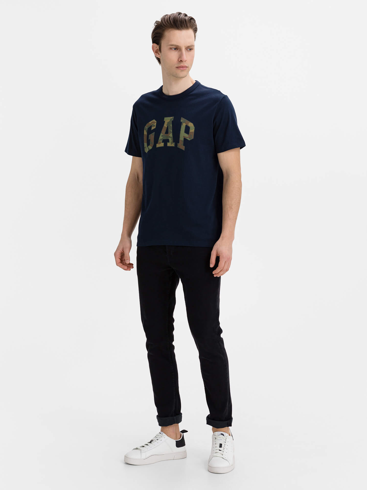 GAP Tričko Logo v-ss camo arc tee