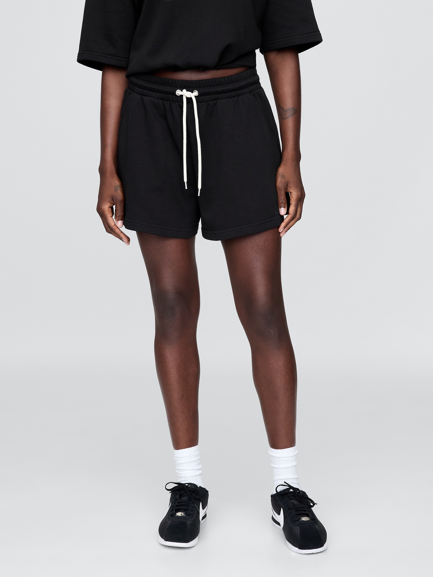 GAP Shorts with VintageSoft logo - Women&#039;s