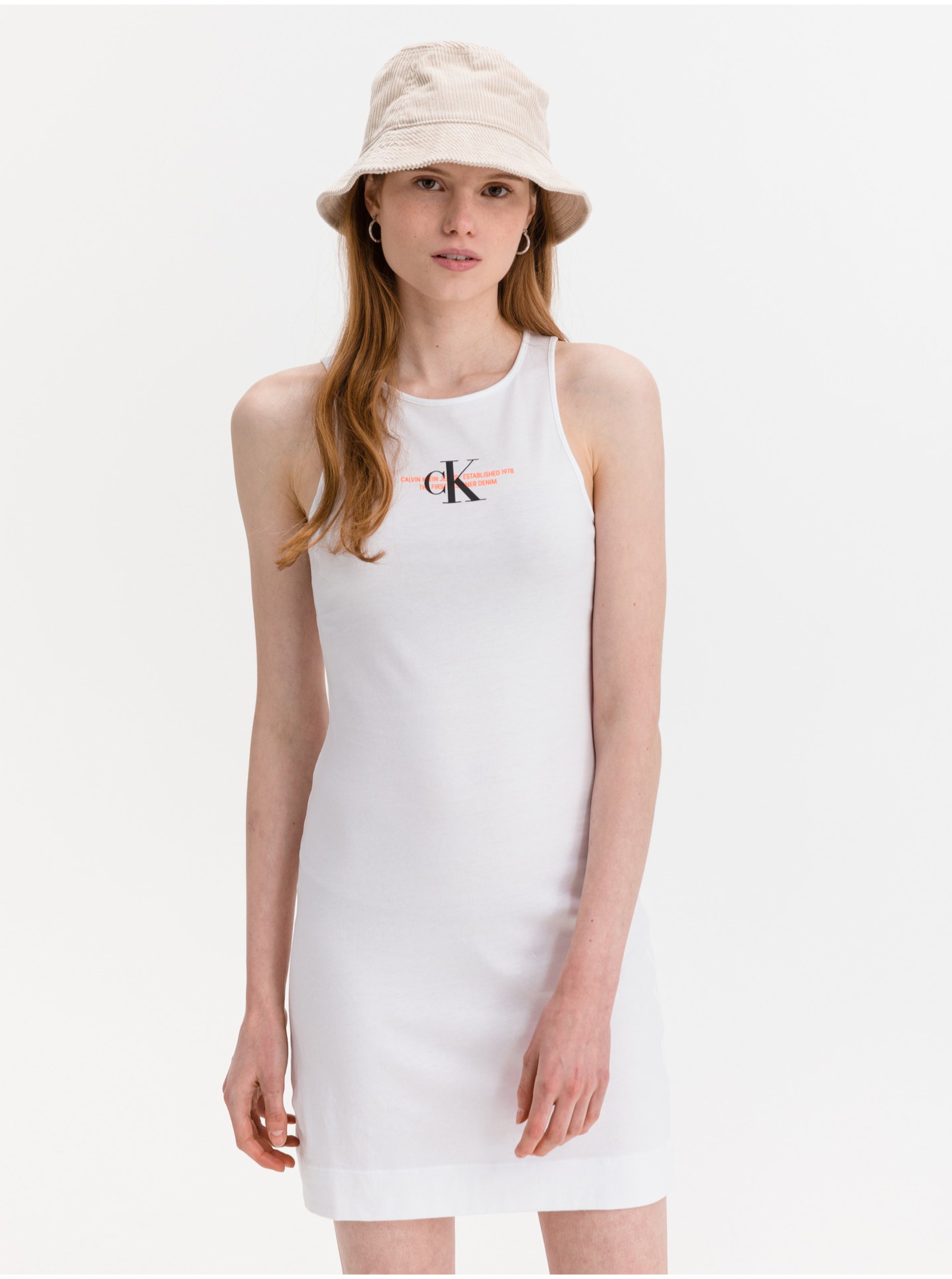 Levně Bílé dámské šaty Urban Logo Calvin Klein Jeans - Dámské
