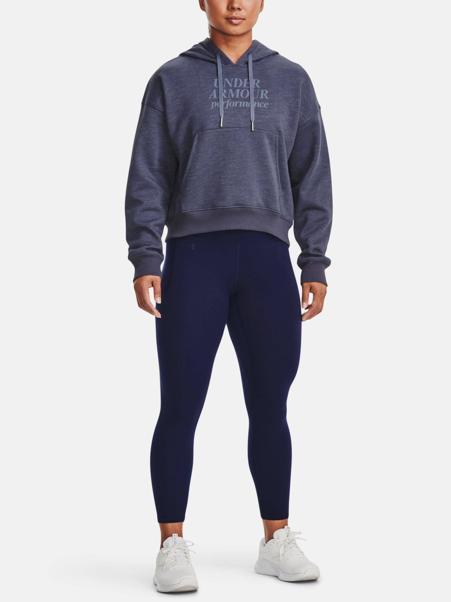 Jachete si tricouri pentru femei Under Armour - gri