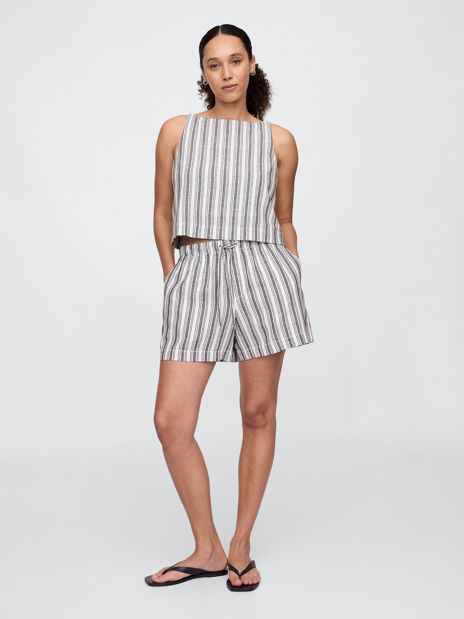 Ленени къси панталони GAP - Дамски