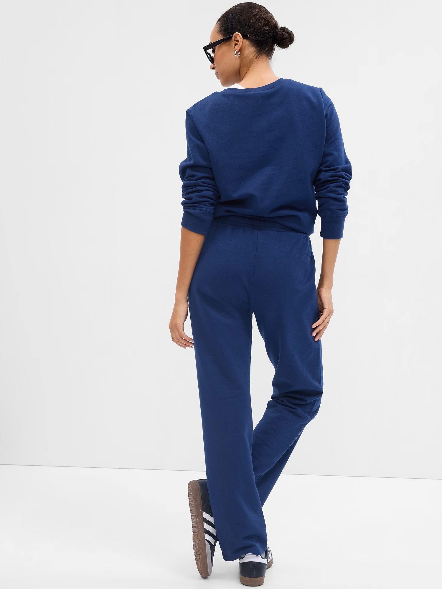 Pantaloni sport pentru femei GAP - albastru inchis