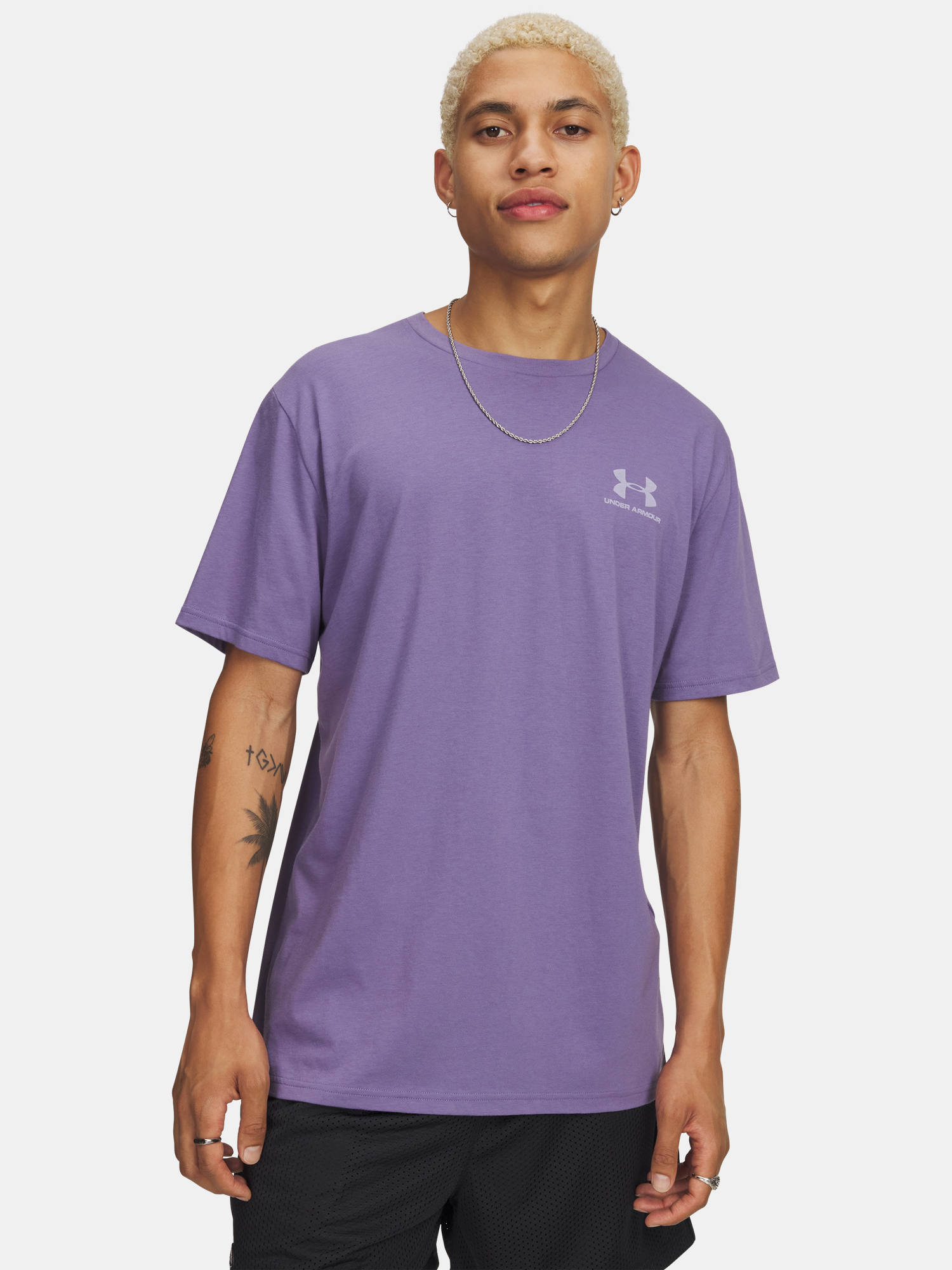 Under Armour tricou – cu execuție perfectă
