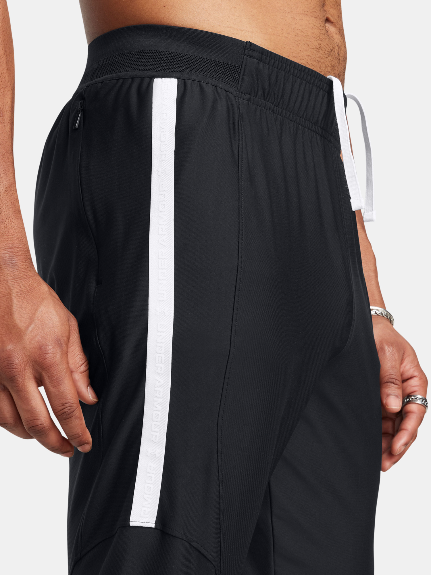 Men's Sports Pants Under Armour UA M's Ch. Pro Pant-BLK - Men's