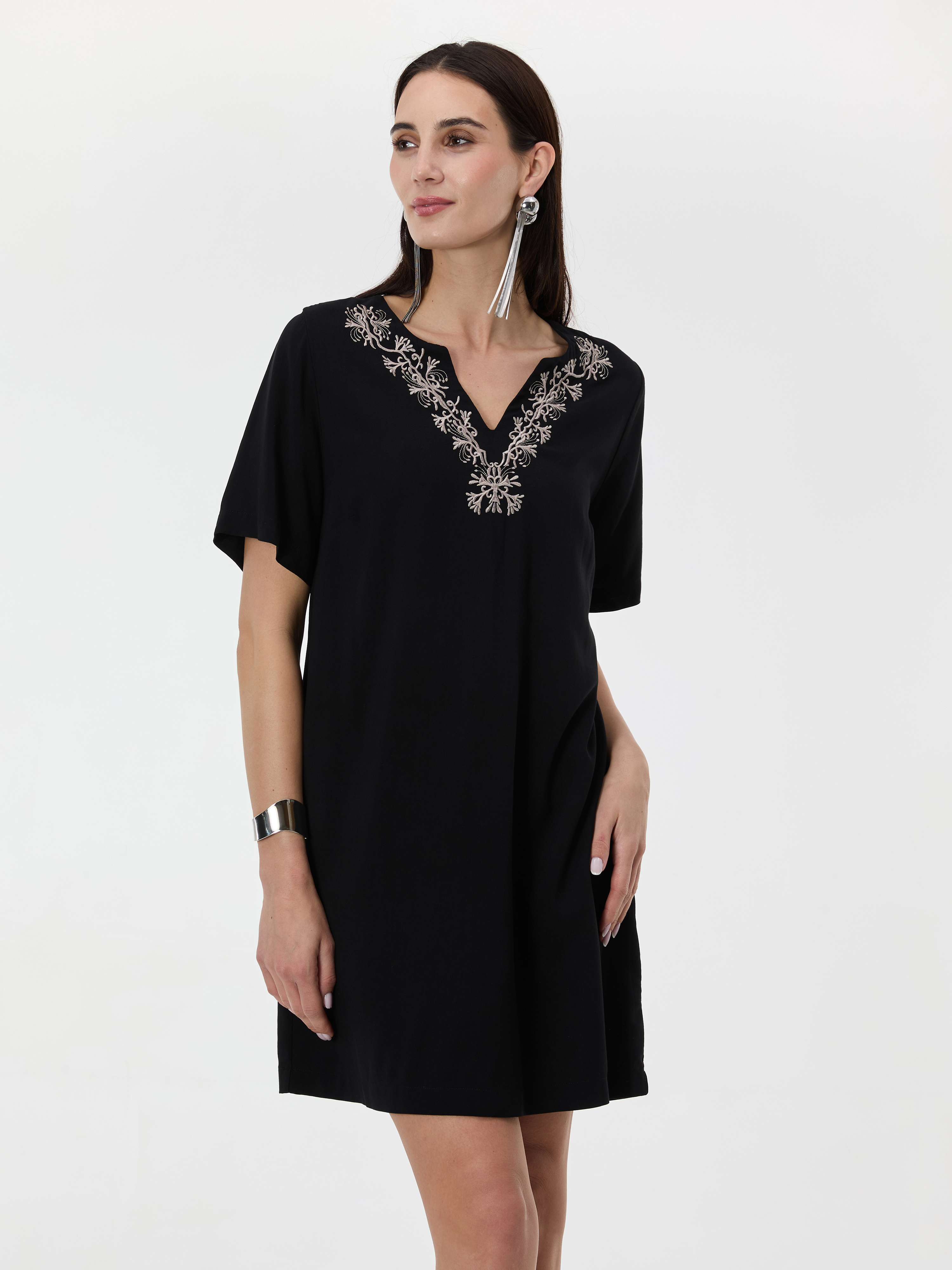 Черна дамска рокля до коляното ORSAY