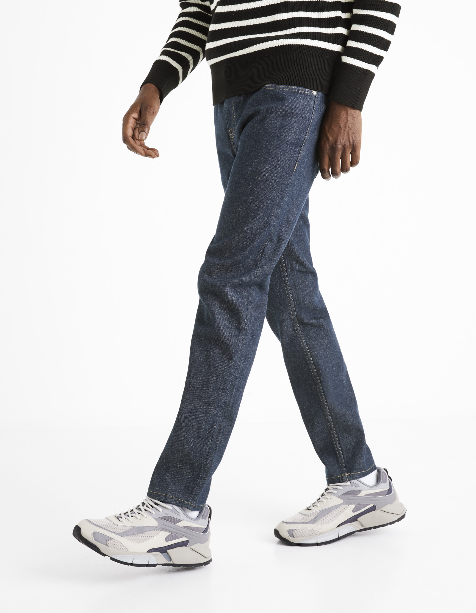 Slim fit pentru barbati Celio - albastru inchis