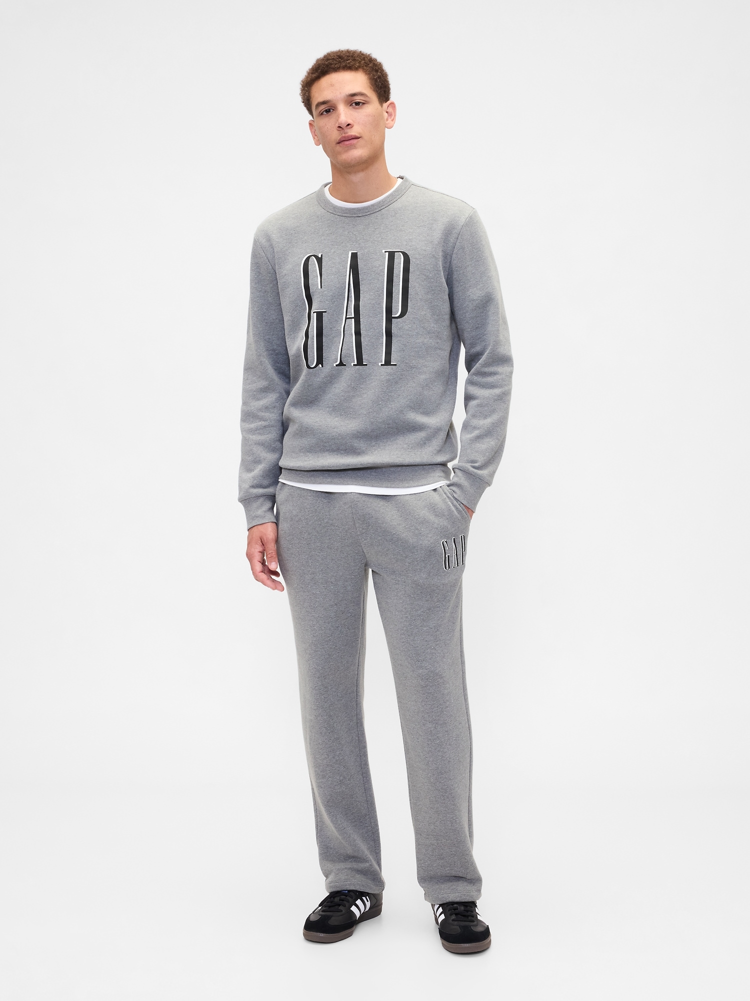 GAP Sweatshirt with logo - Men's
