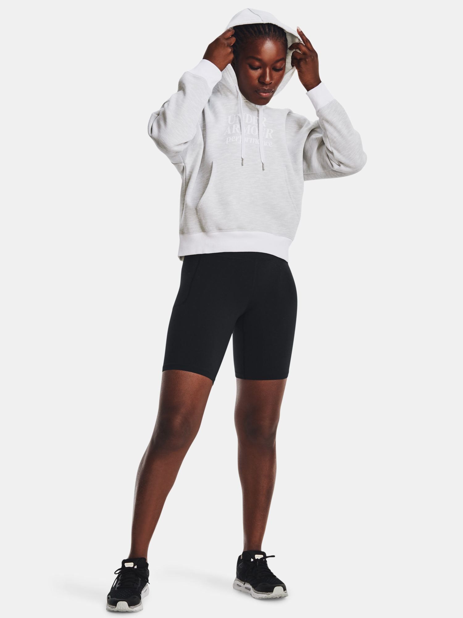 Jachete si tricouri pentru femei Under Armour - alb