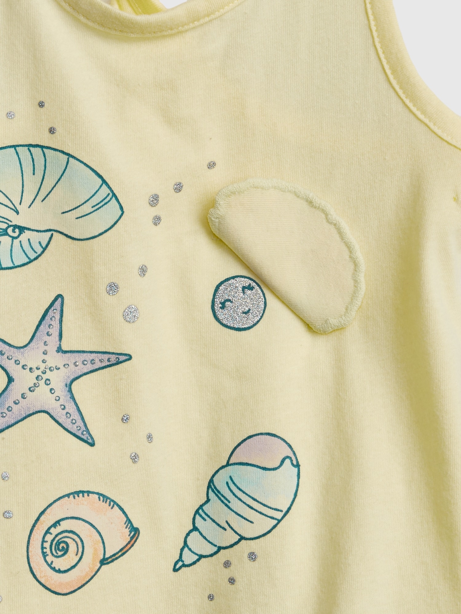 GAP Dětský top twist-back interactive graphic tank - Holky