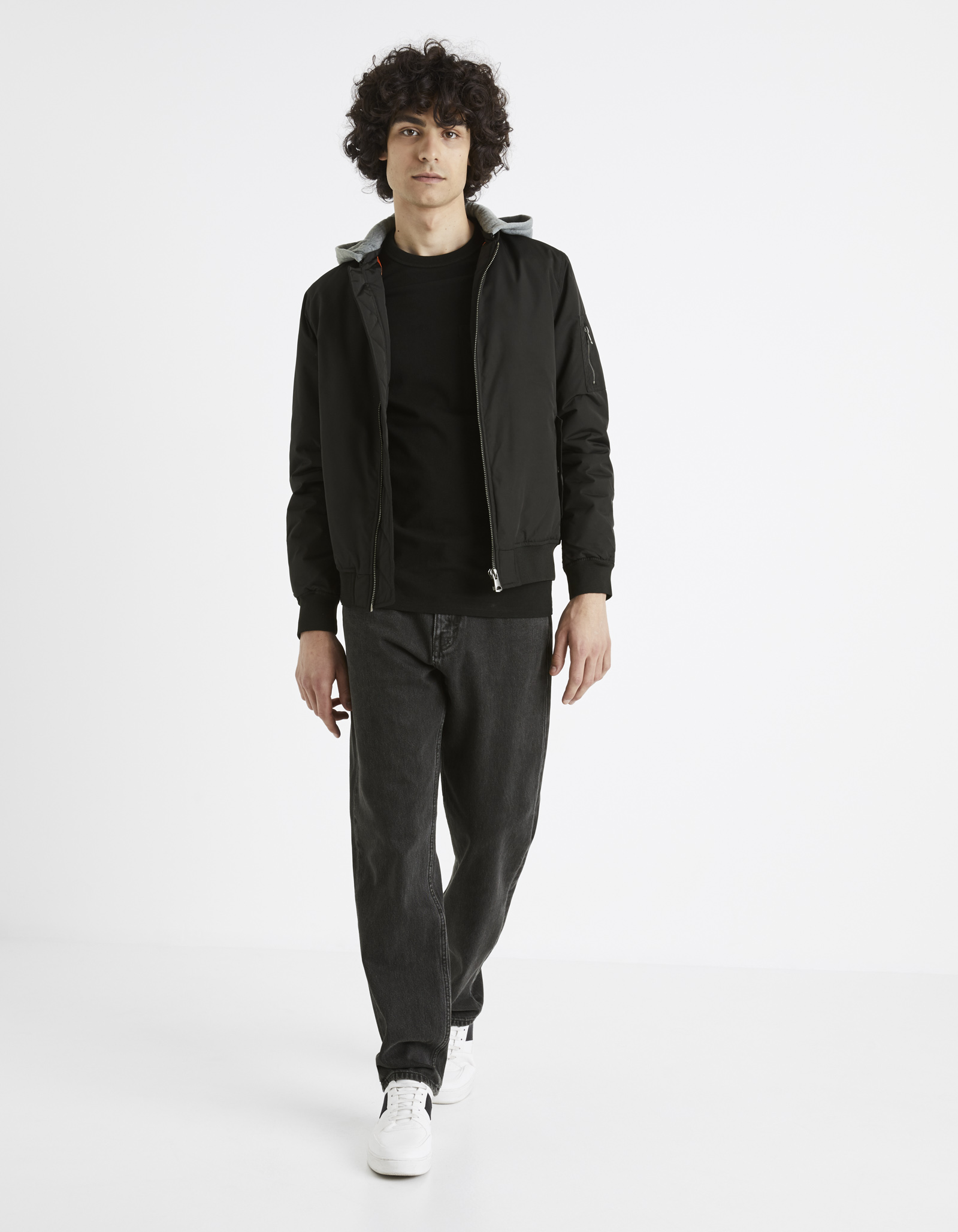 Jachete si tricouri pentru barbati Celio - negru