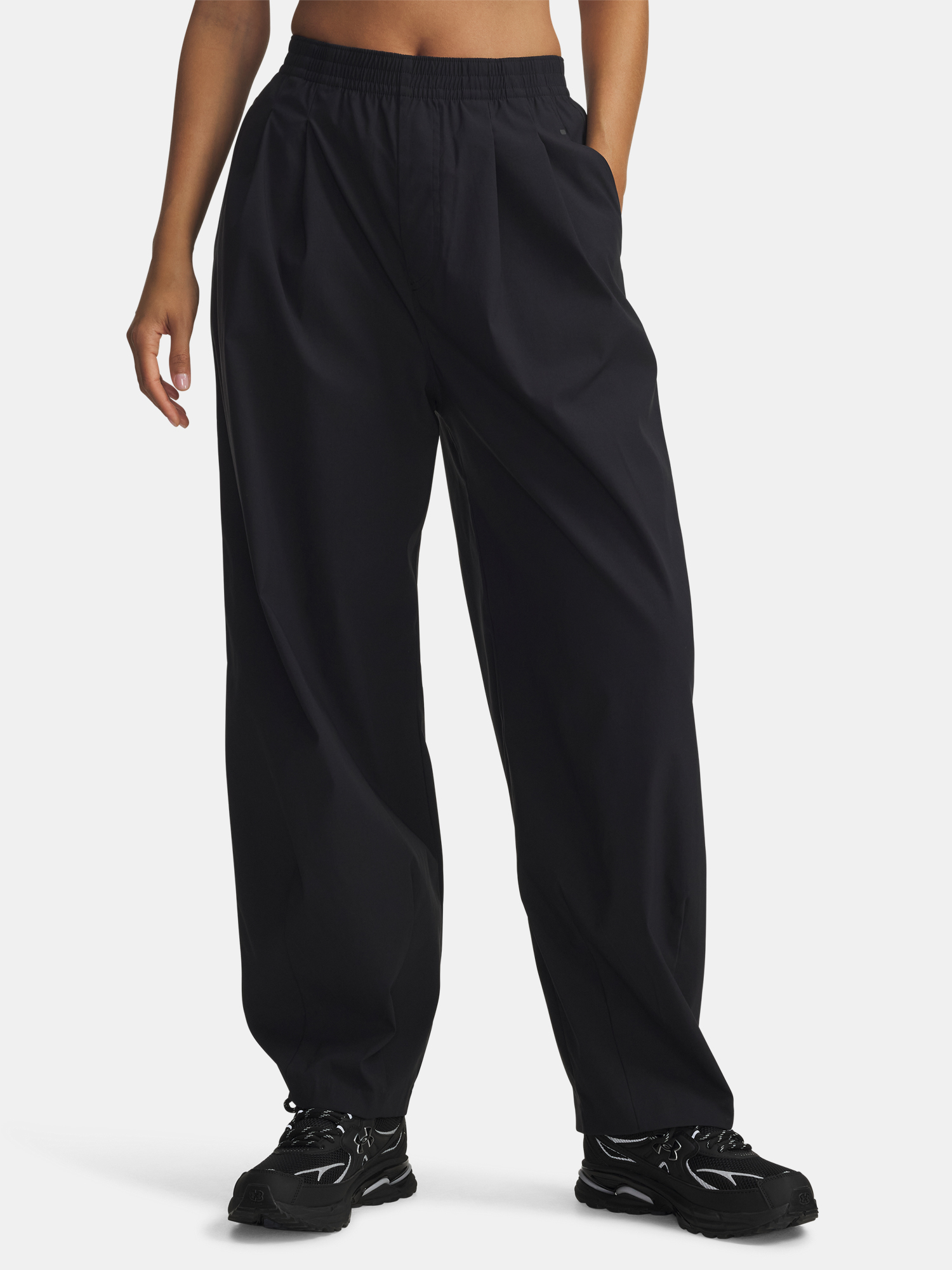 Women's Sports Pants Under Armour UA Unstoppable Wvn Pleat Pt - Women's