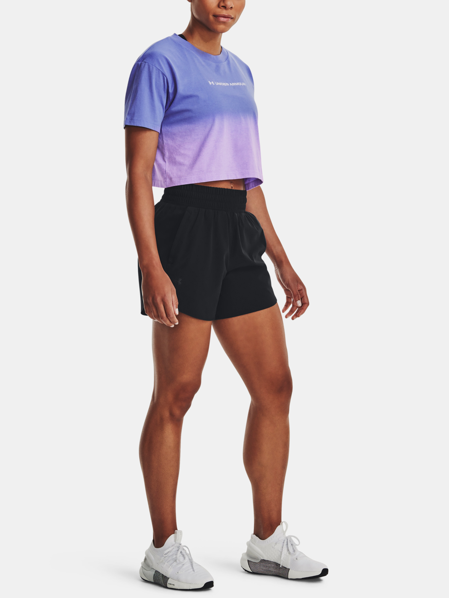 Pantaloni si pantaloni scurti pentru femei Under Armour - negru