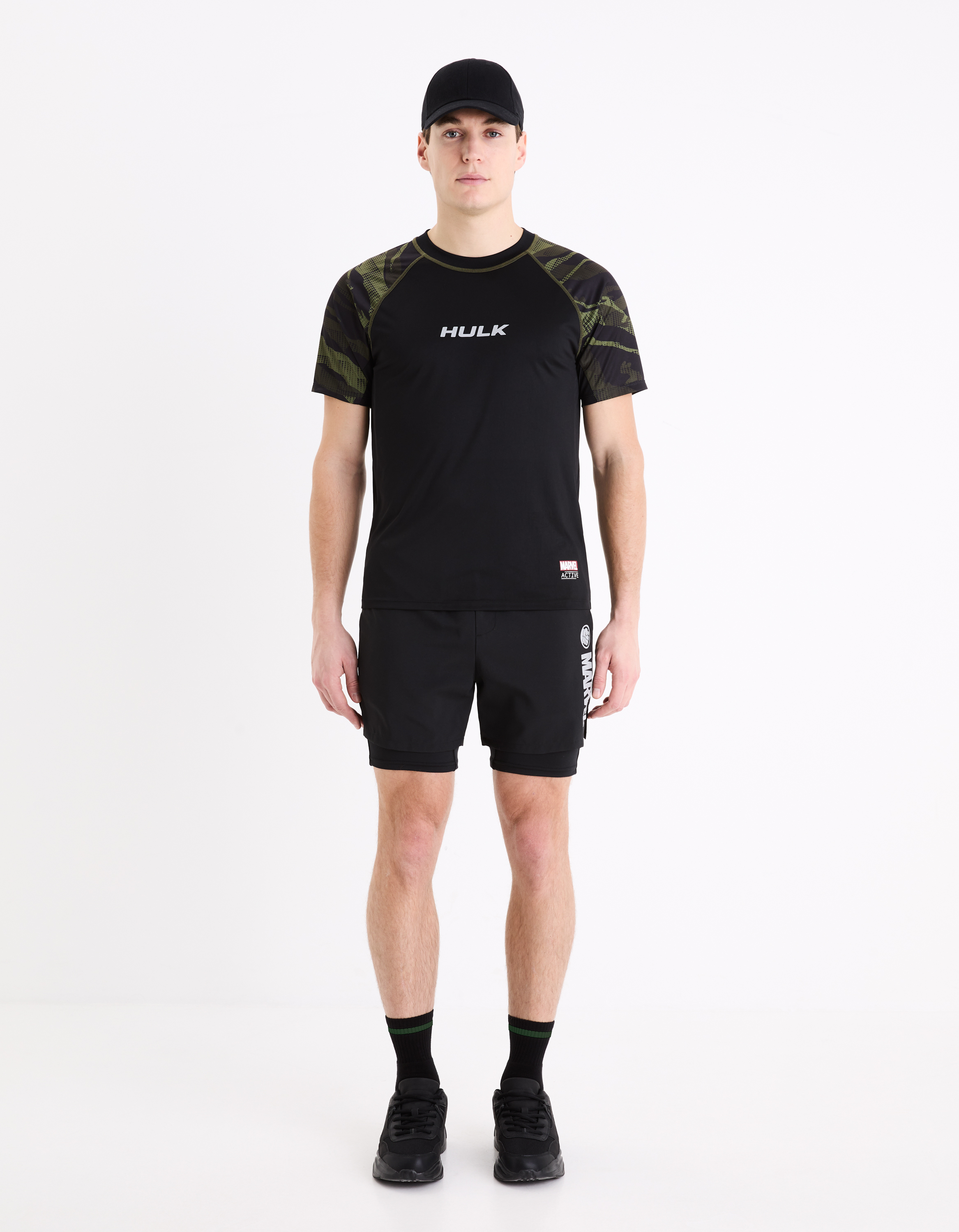 Pantaloni si pantaloni scurti pentru barbati Celio - negru