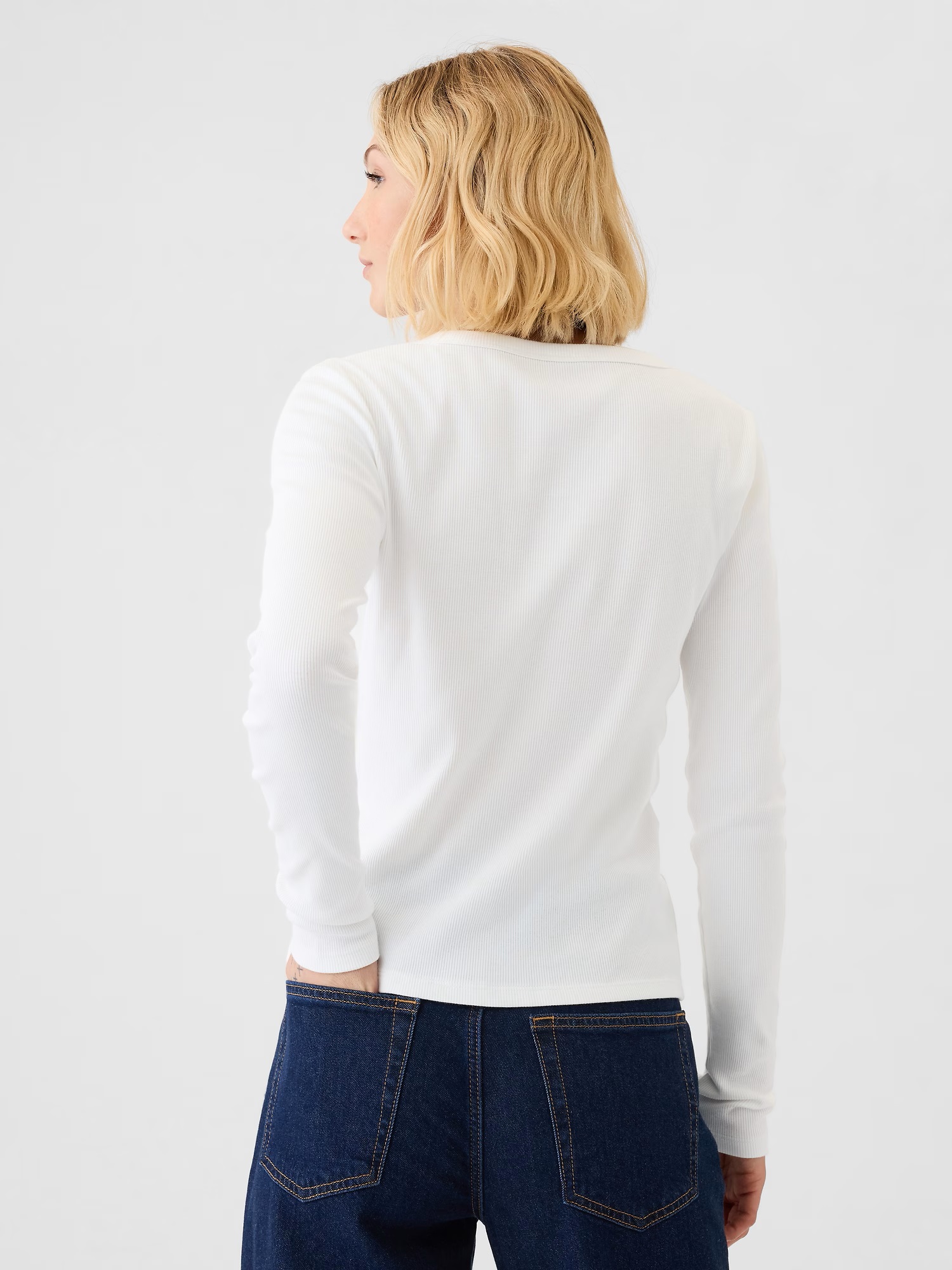 GAP Ribbed T-shirt - Women's