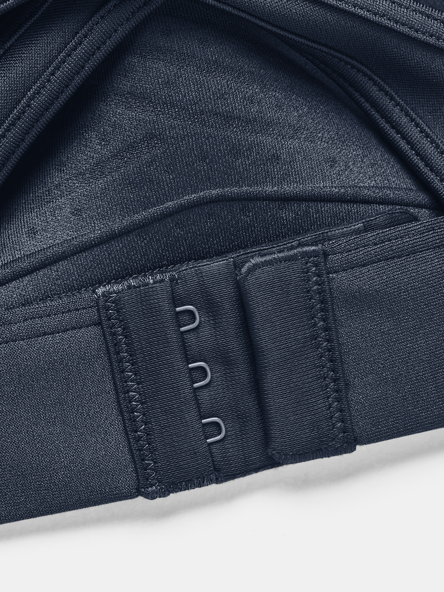 Bustiere pentru femei Under Armour - gri