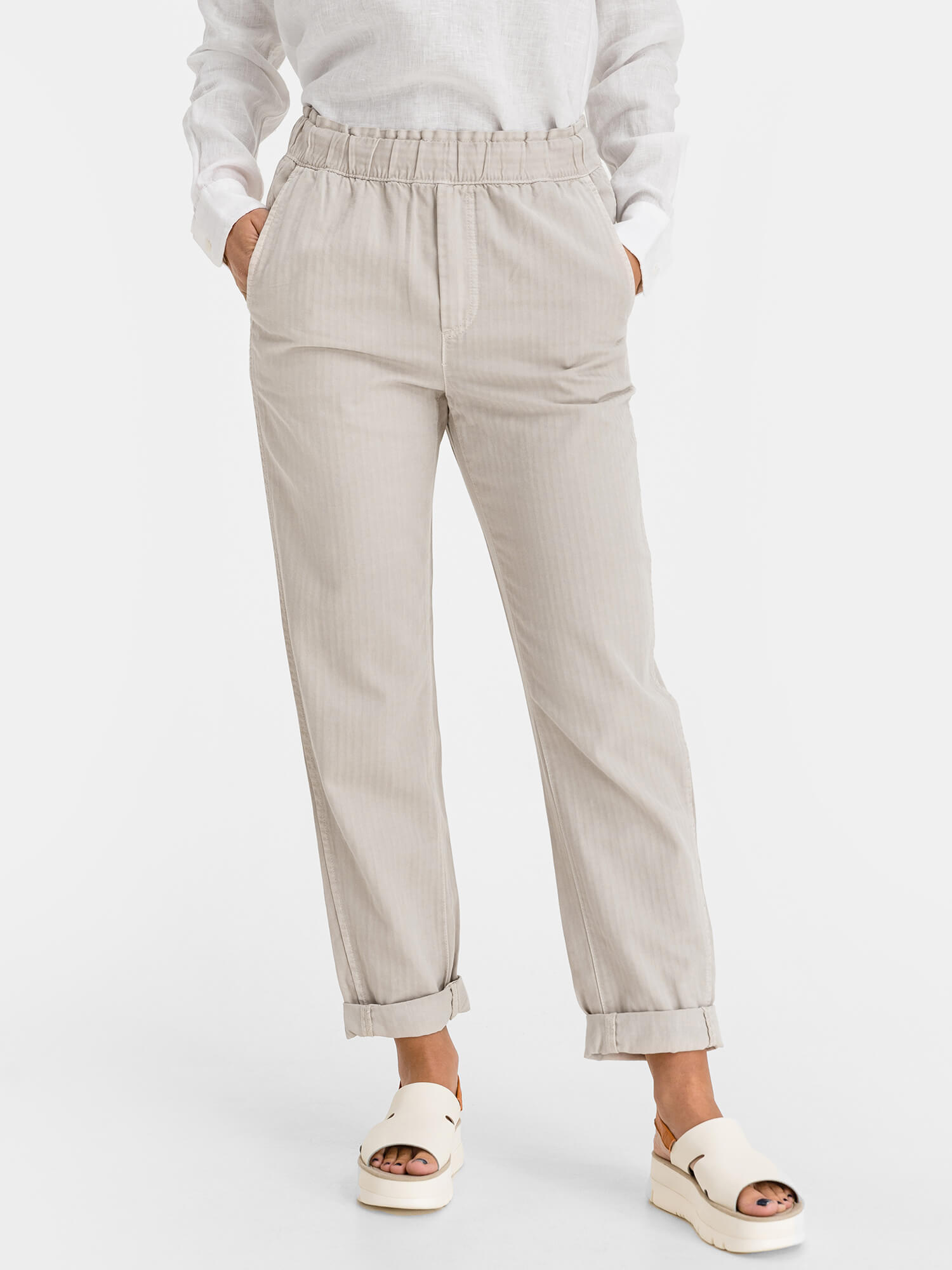 gap classic khakis women's