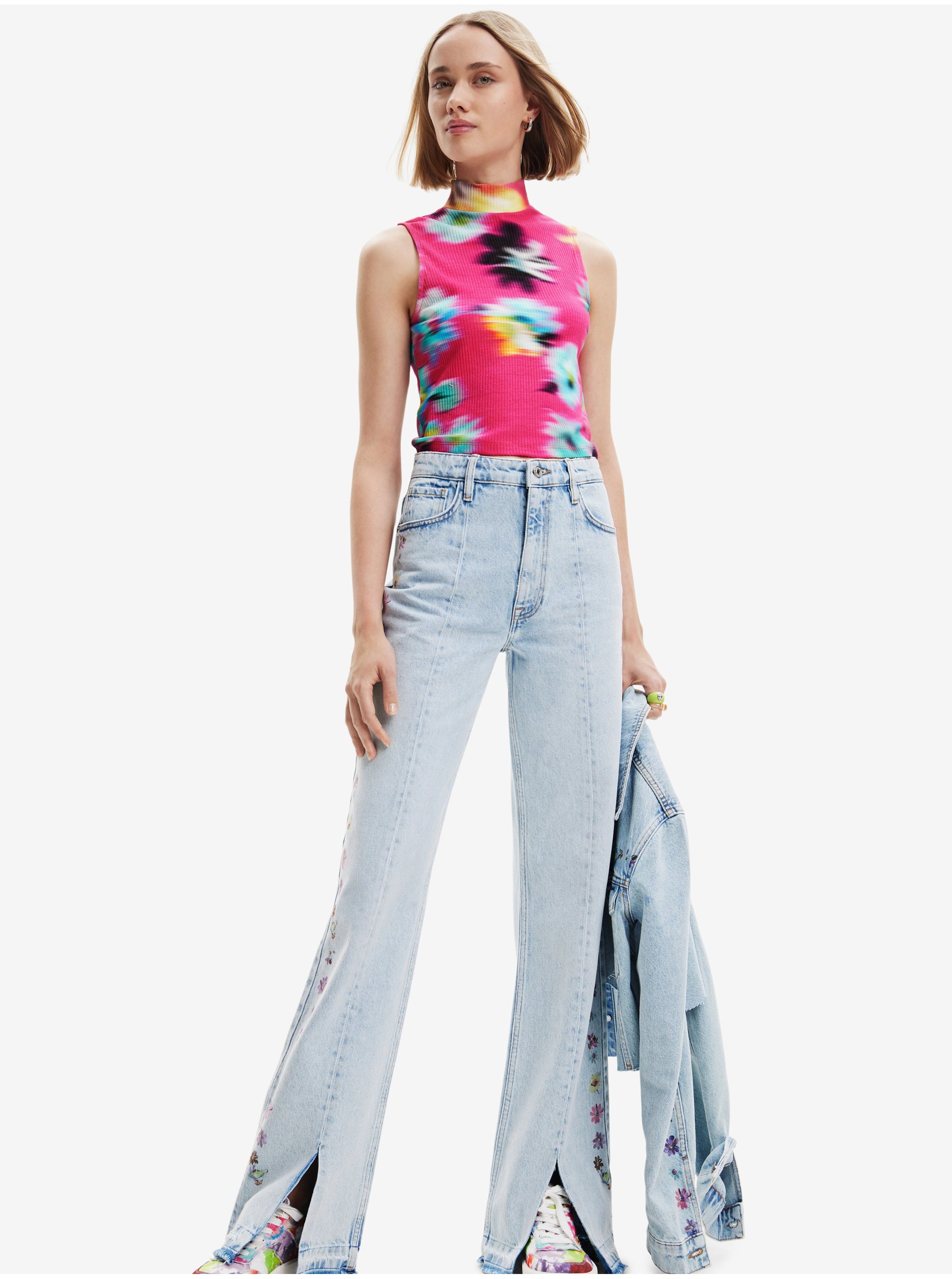 Blugi dama, DESIGUAL