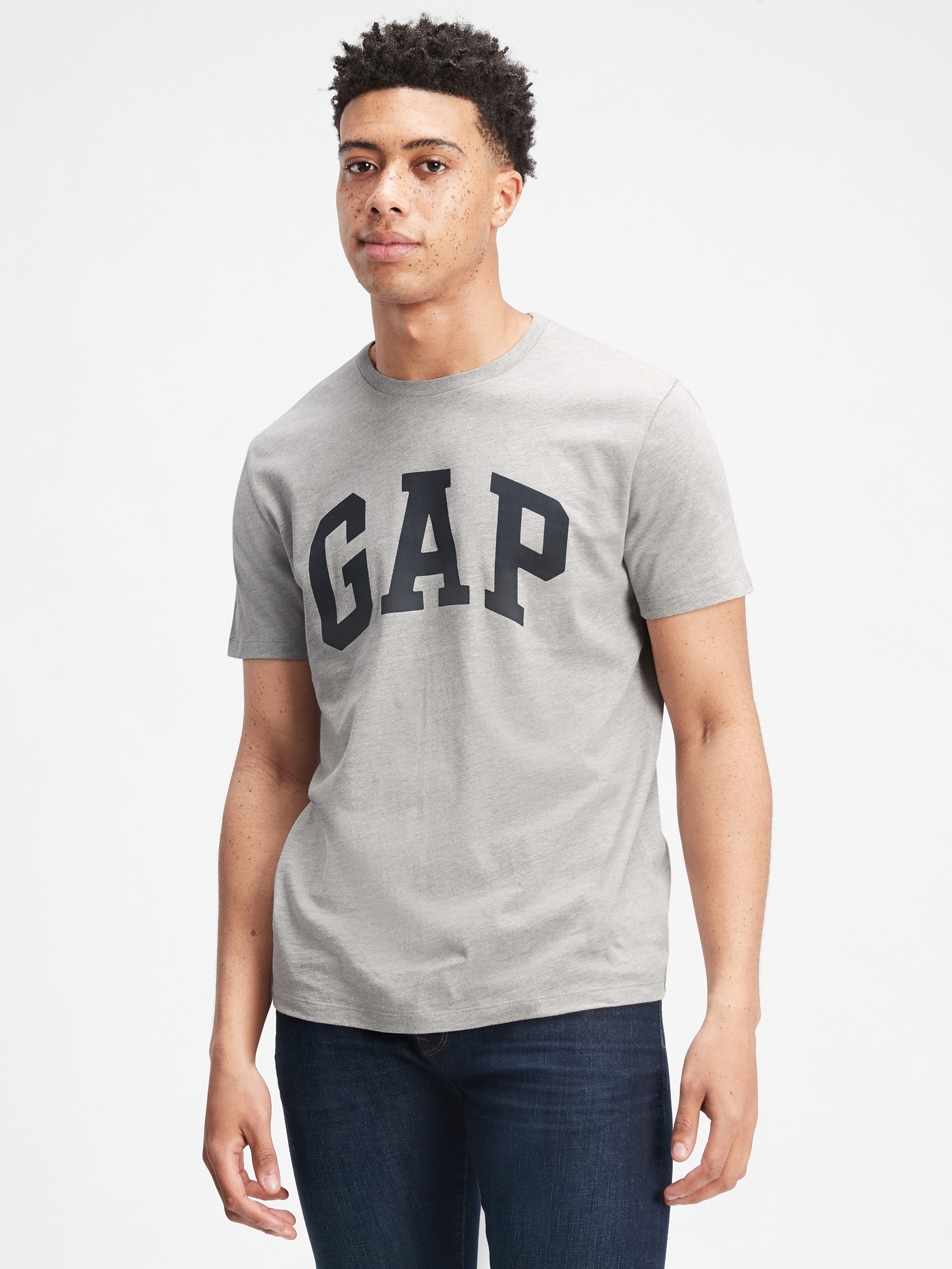 Tricou barbati, GAP Logo