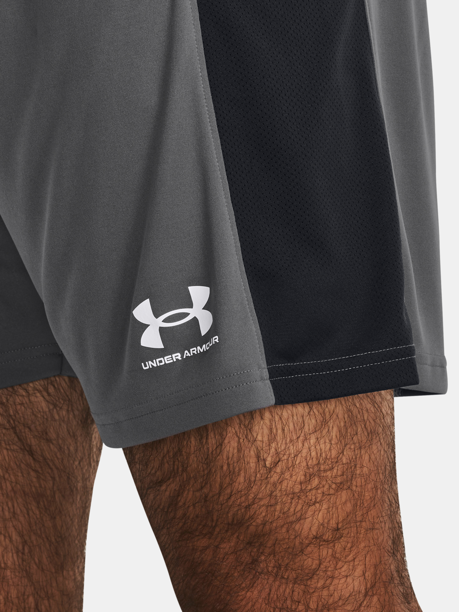 Pantaloni si pantaloni scurti pentru barbati Under Armour - gri