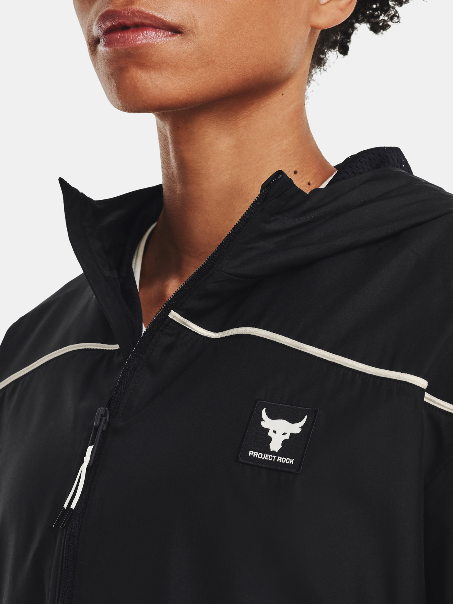 Under Armour Jacket Pjt Rock Brahma Jkt-BLK - Women's