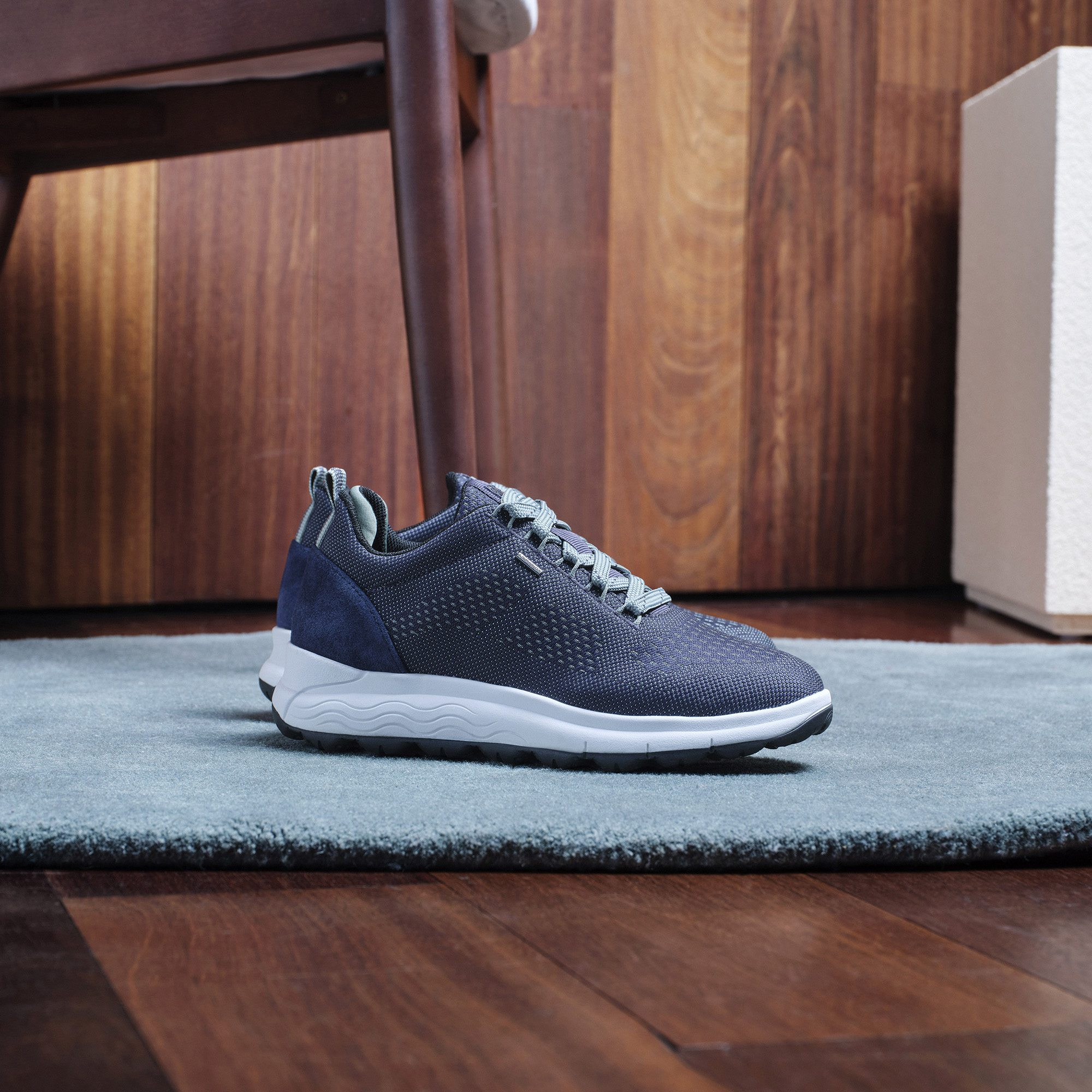 Dark blue women's sneakers Geox Spherica 4x4 b abx - Women's