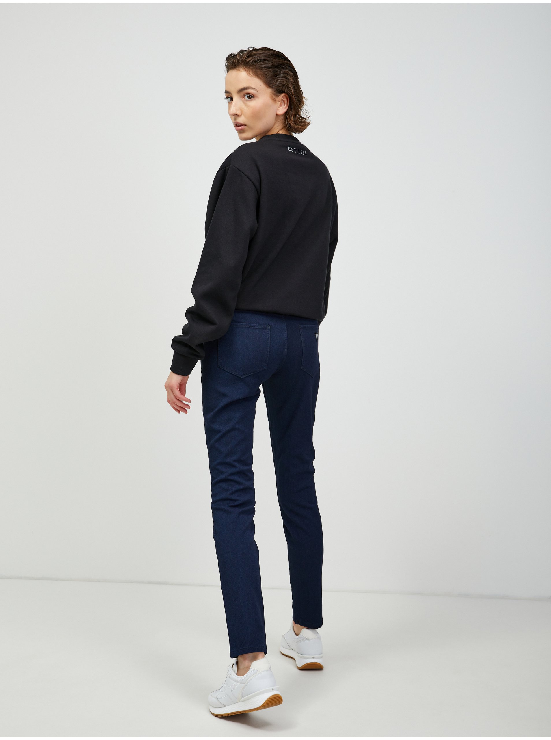 Hanorace pentru femei Guess - negru