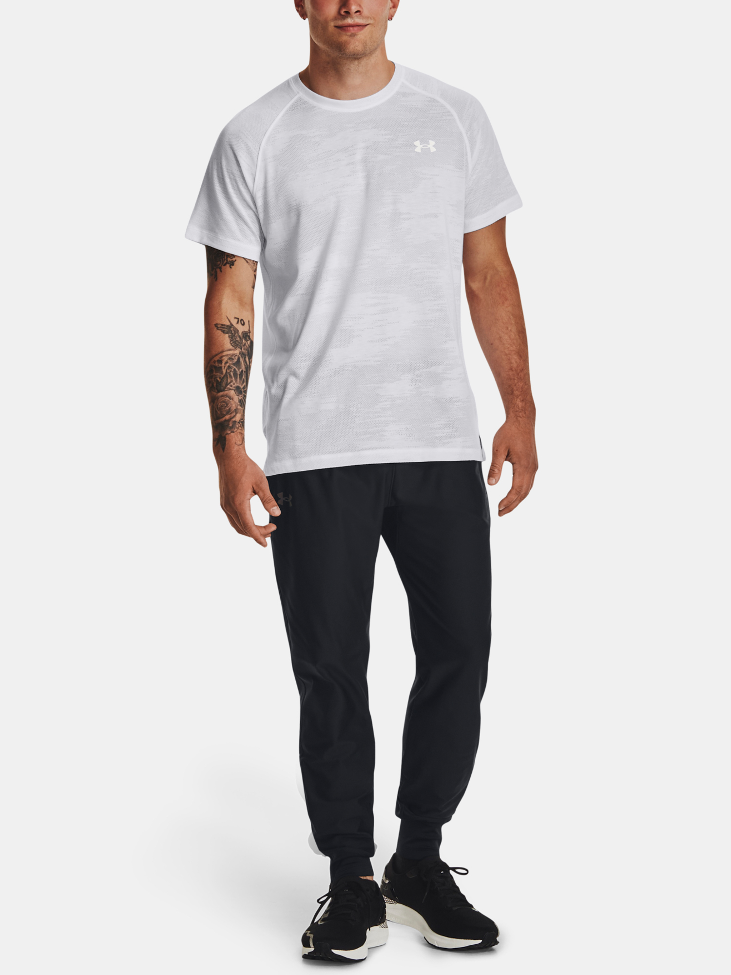Pantaloni si pantaloni scurti pentru barbati Under Armour - negru