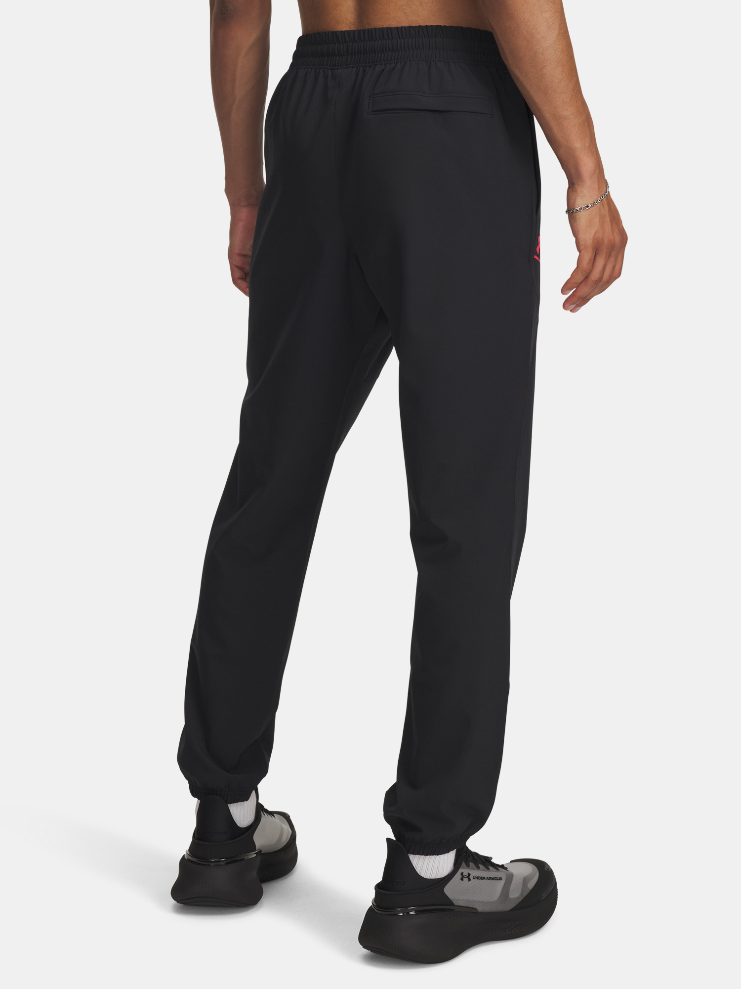 Men&#039;s Under Armour UA Vibe Woven Jogger-BLK Sweatpants - Mens