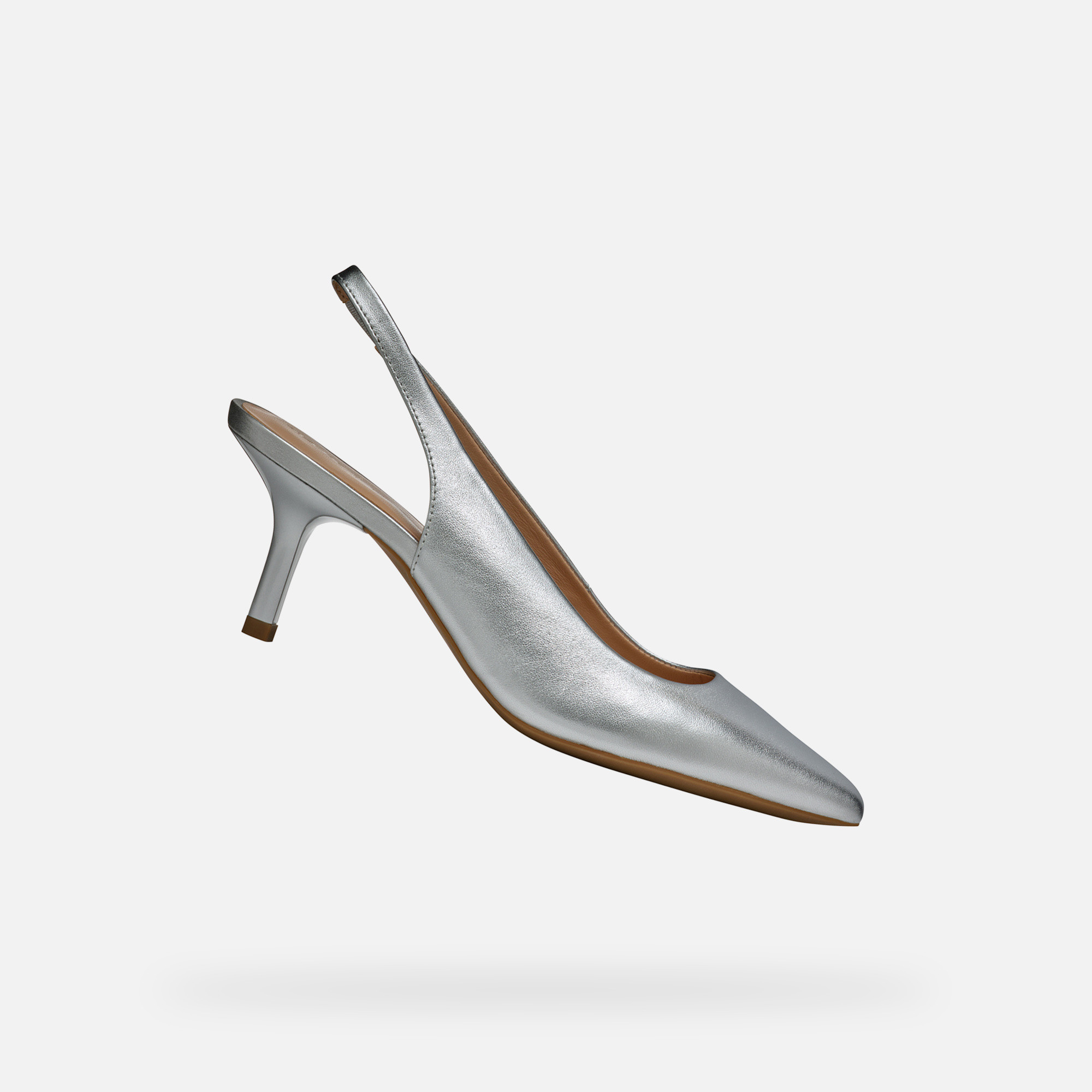 Сребърни дамски обувки Geox Kleopy