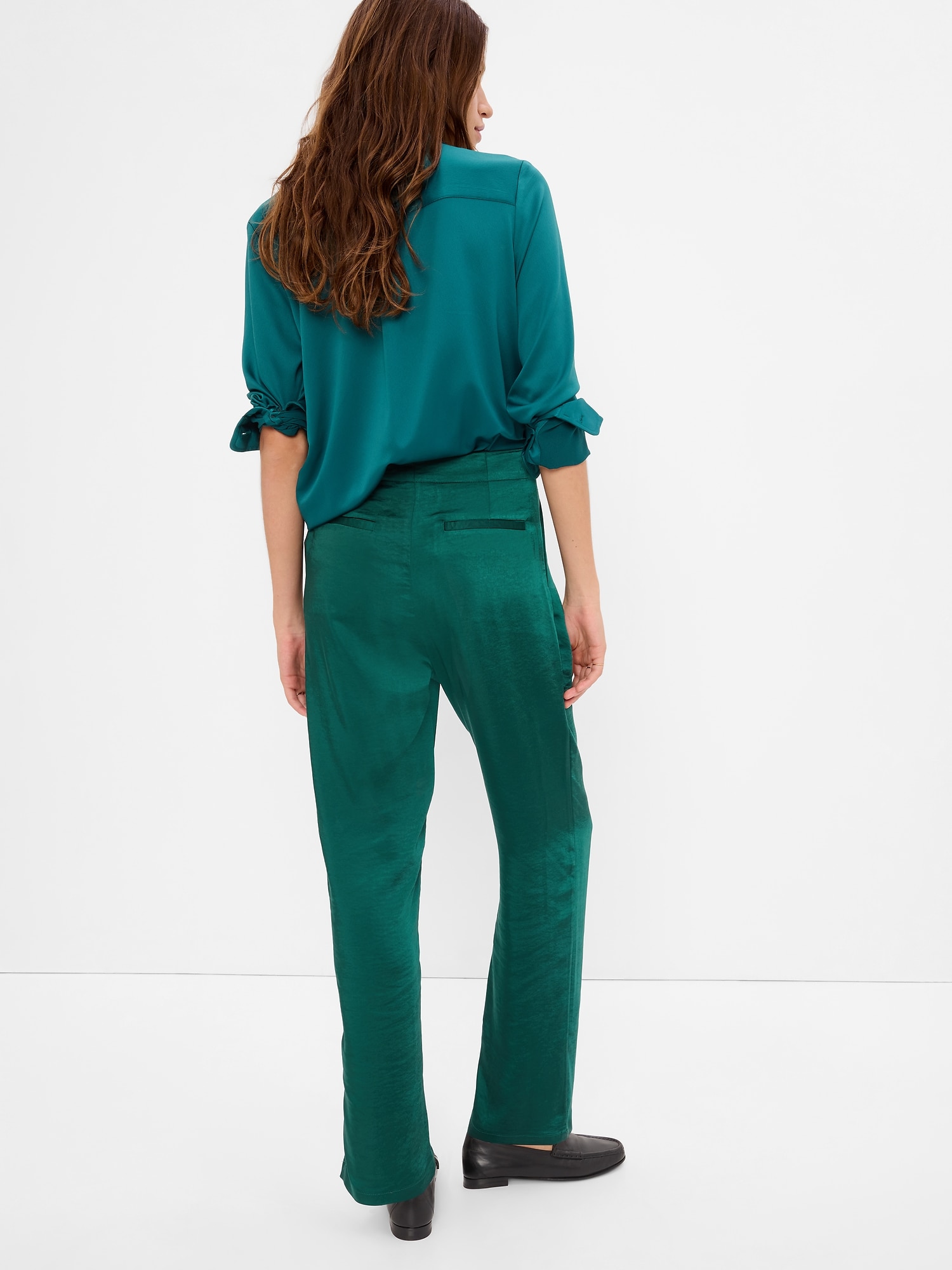 Pantaloni GAP din satin cu talie înaltă