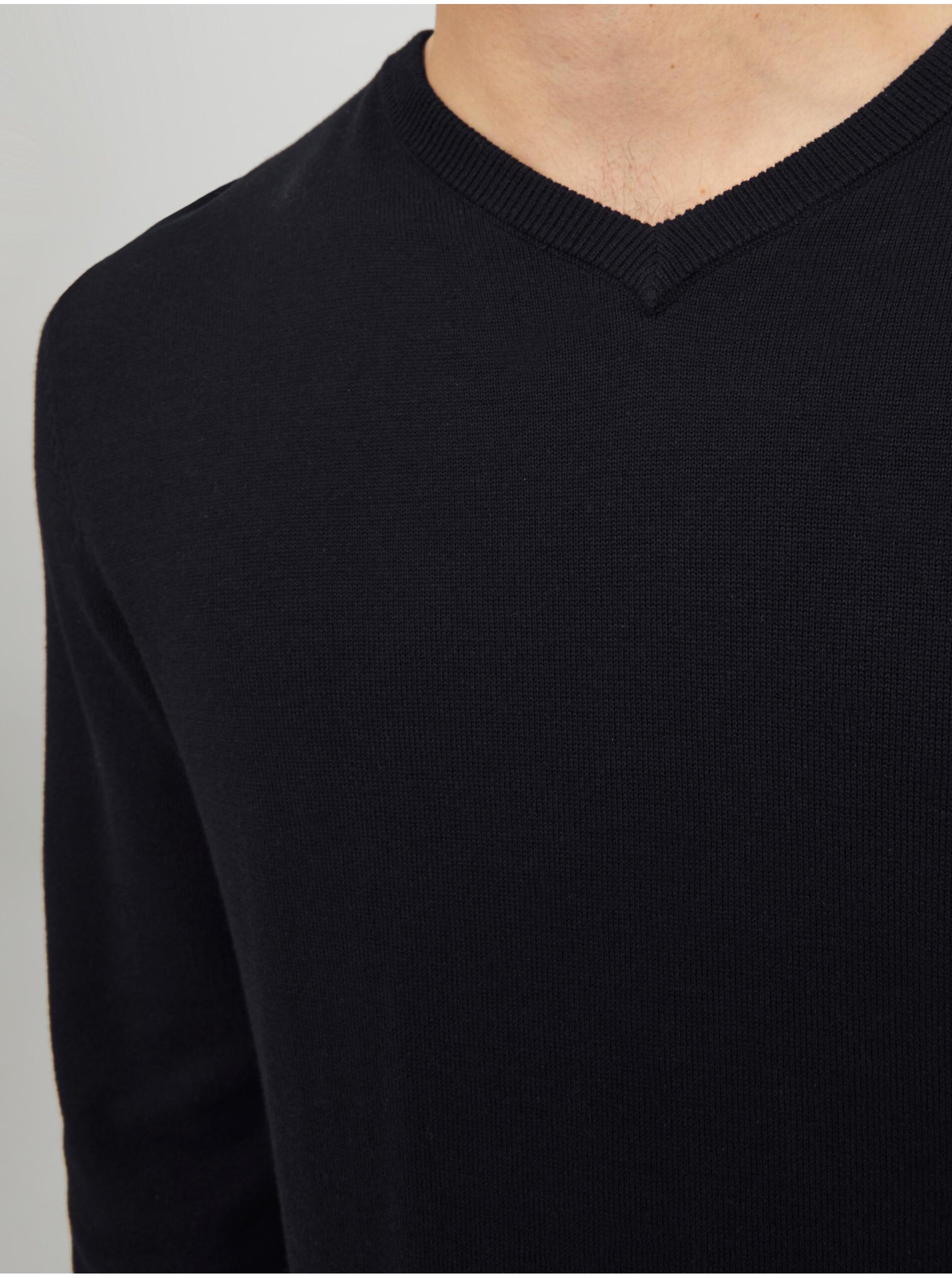 Pulovere pentru barbati Jack &amp; Jones - negru